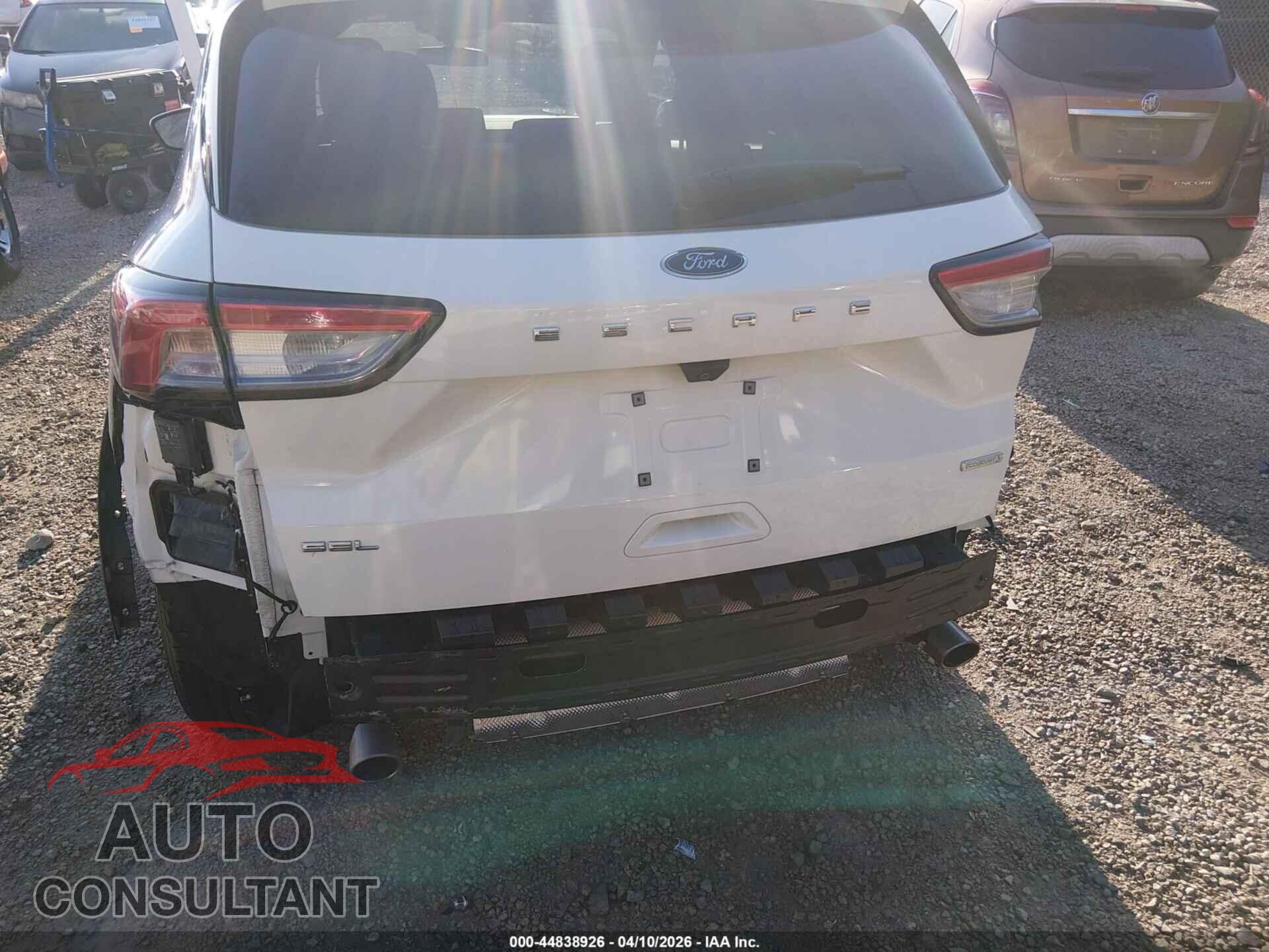 FORD ESCAPE 2020 - 1FMCU0H63LUA51348