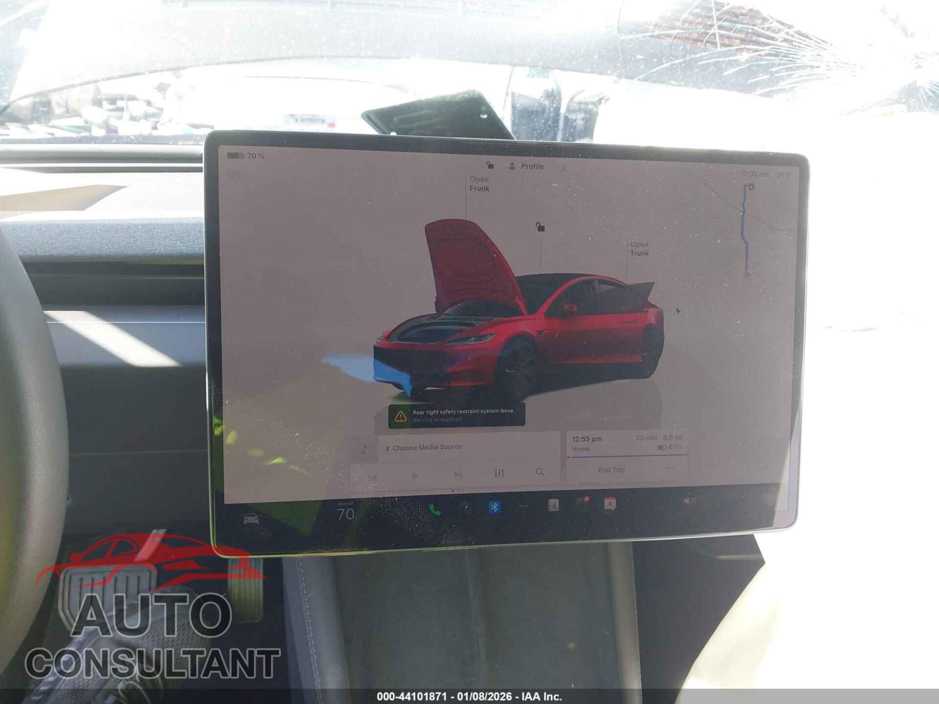 TESLA MODEL 3 2025 - 5YJ3E1EA5SF053092
