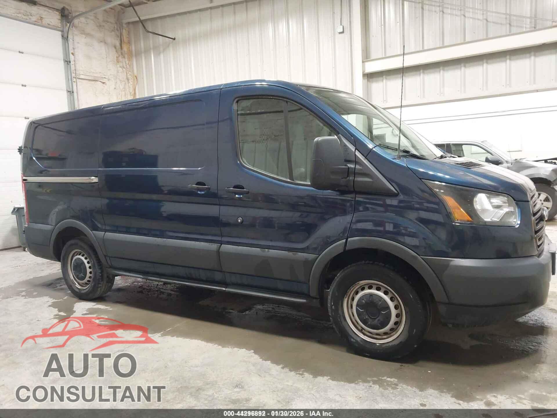 FORD TRANSIT-150 2015 - 1FTNE1YM7FKB30214