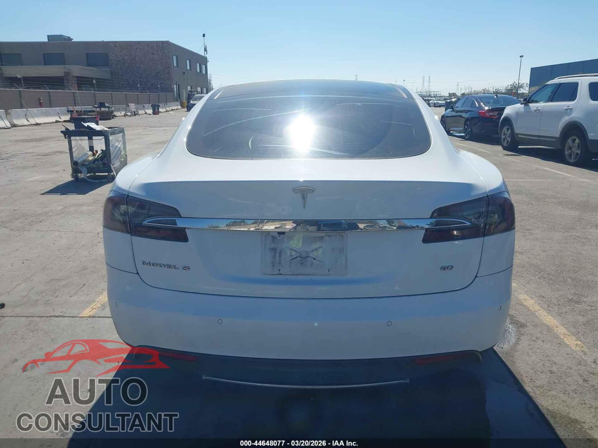 TESLA MODEL S 2014 - 5YJSA1S14EFP41472