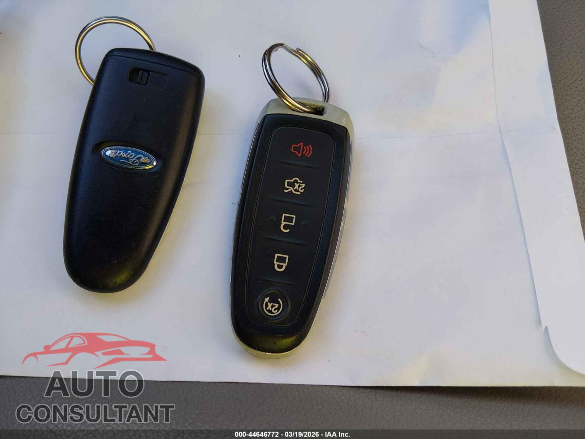 FORD ESCAPE 2014 - 1FMCU9J9XEUC26917