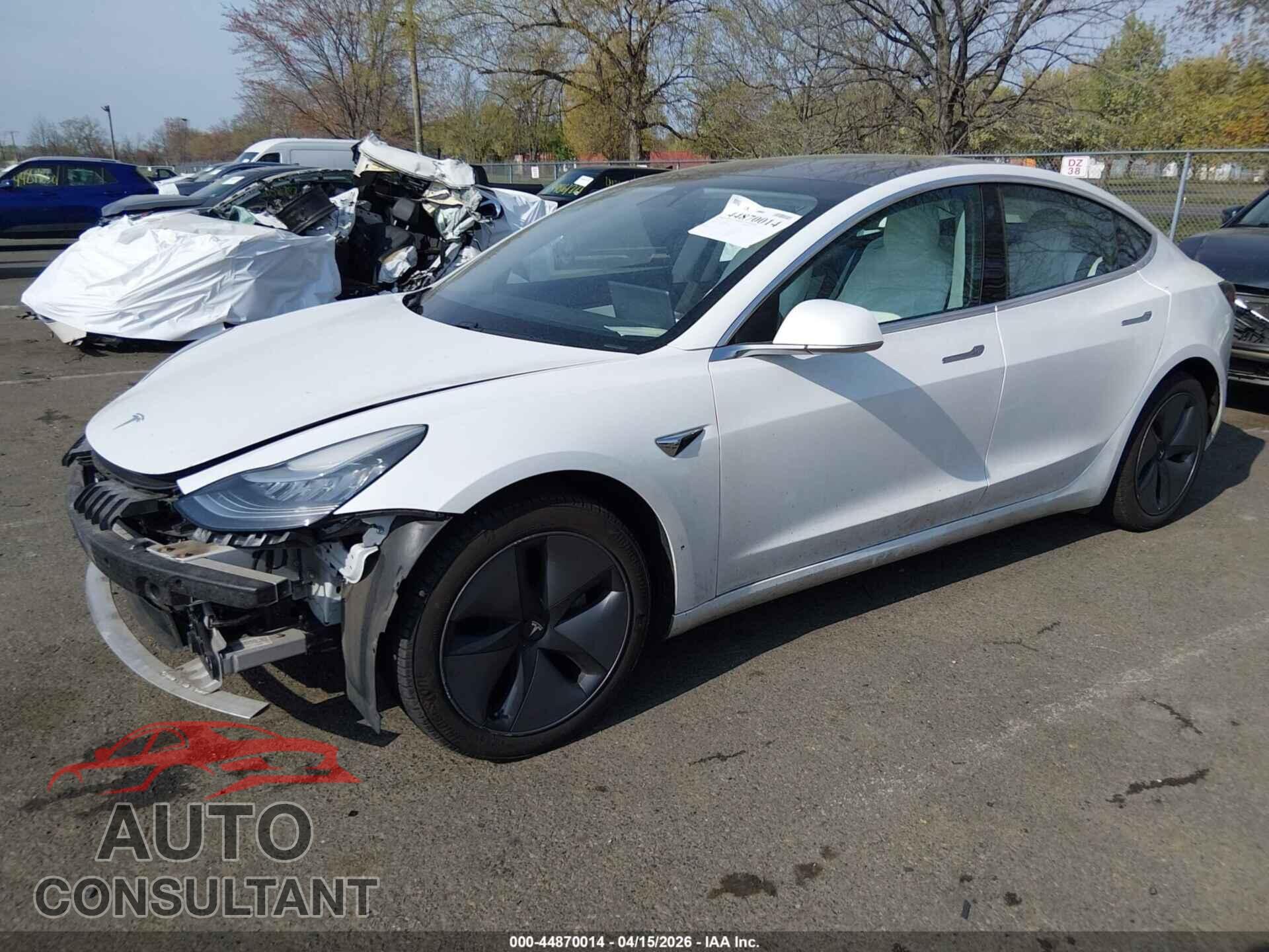 TESLA MODEL 3 2018 - 5YJ3E1EB0JF086007