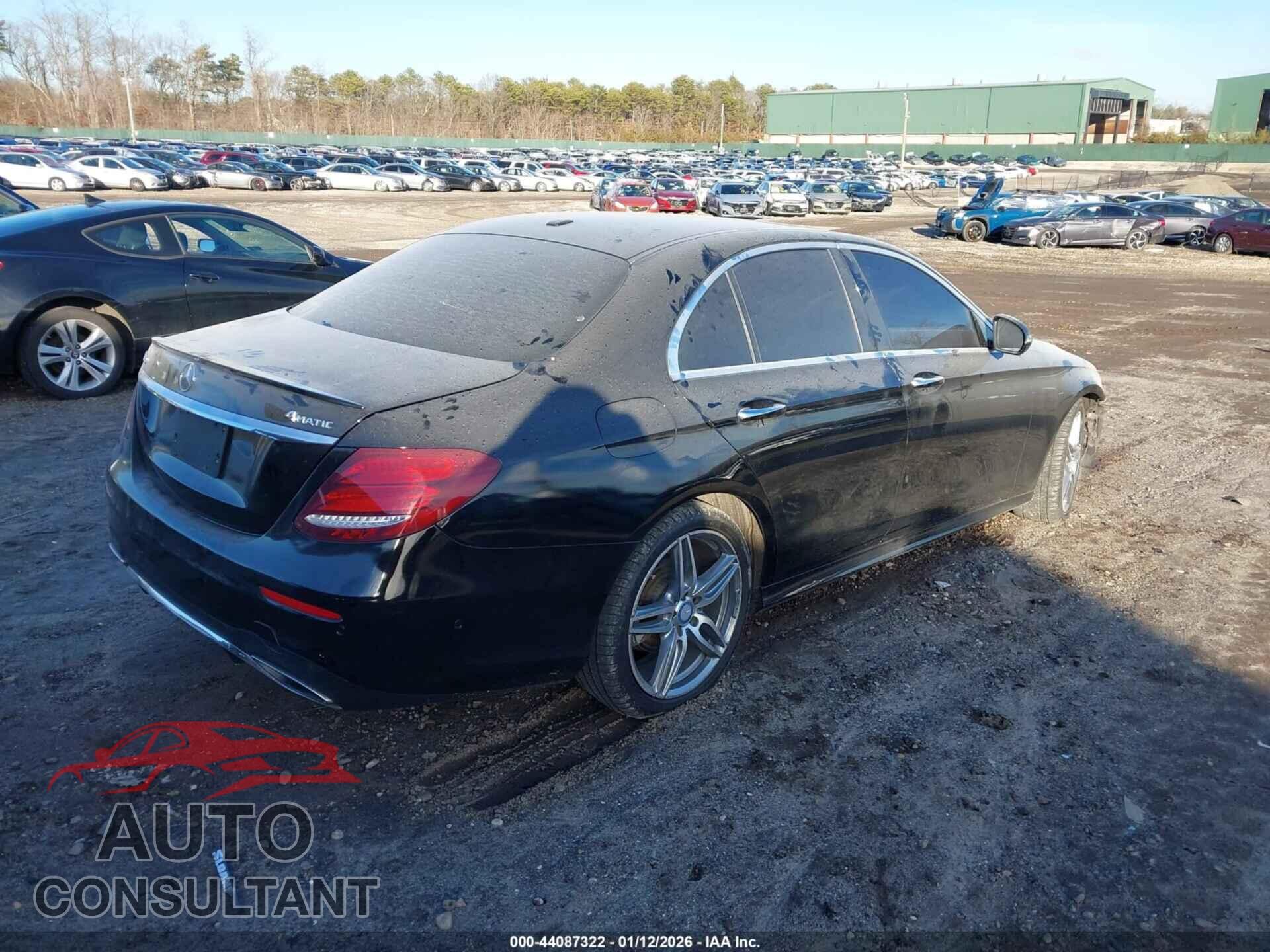 MERCEDES-BENZ E 300 2017 - WDDZF4KB6HA059609