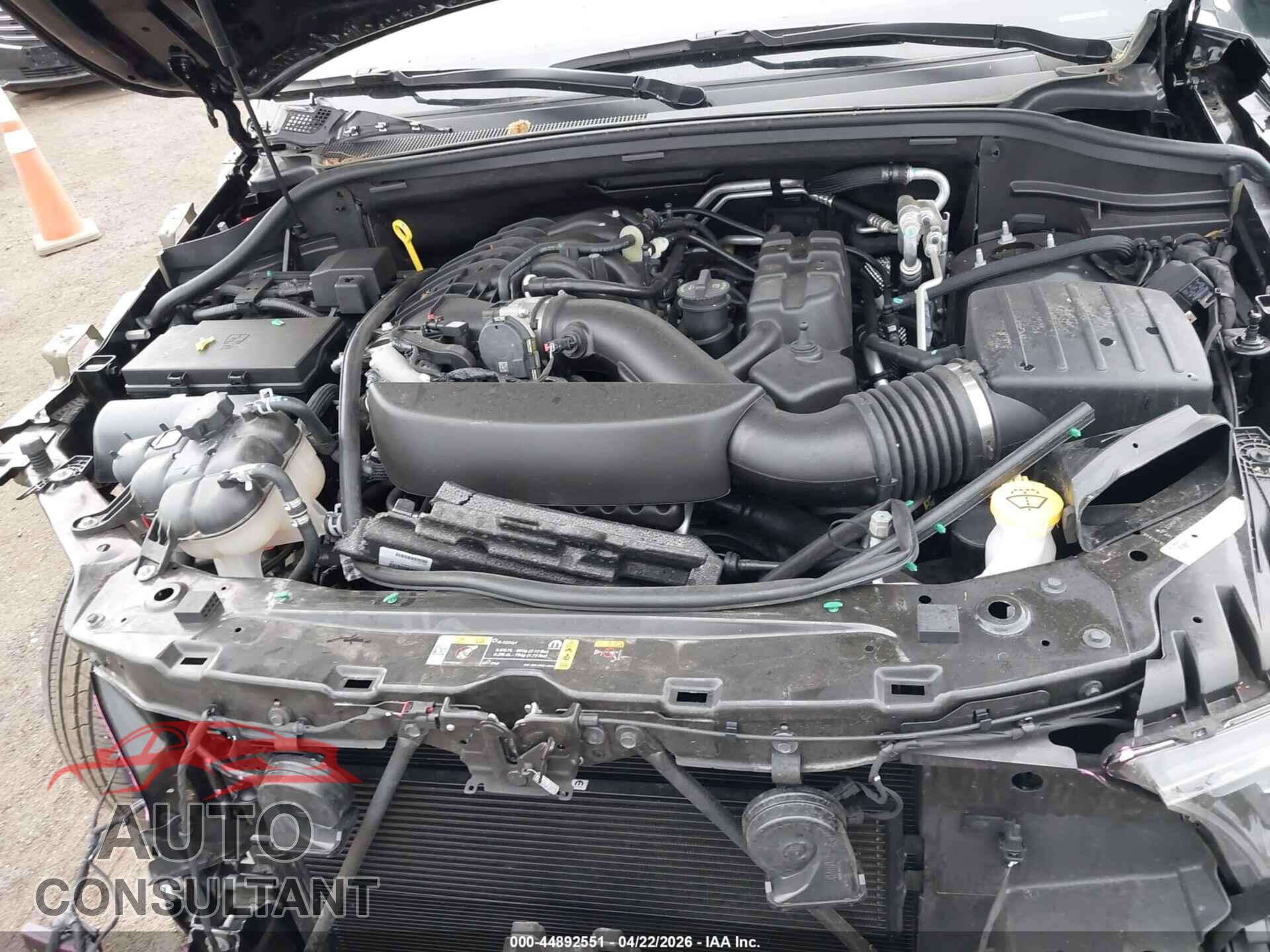 DODGE DURANGO 2025 - 1C4RDJDG1SC558174