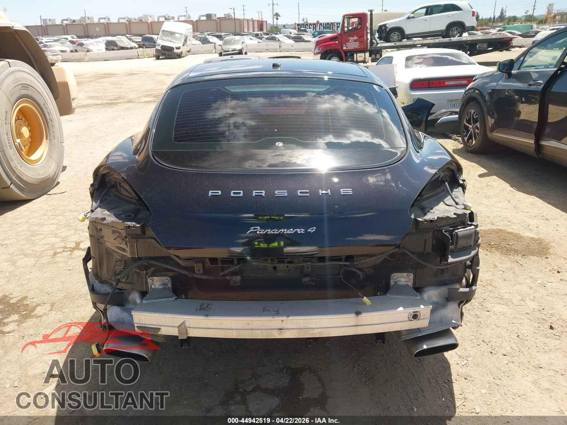PORSCHE PANAMERA 2014 - WP0AA2A75EL006990