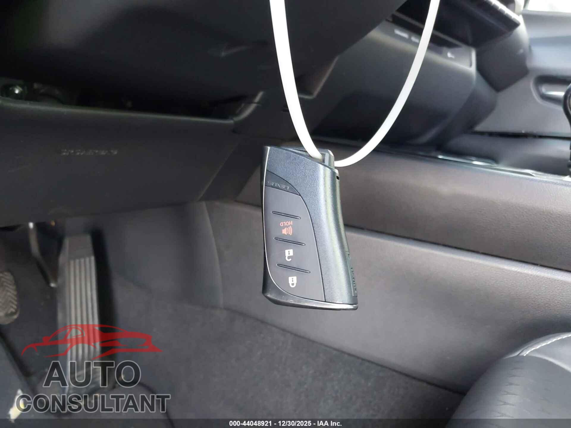 LEXUS UX 200 2019 - JTHY3JBH3K2013818