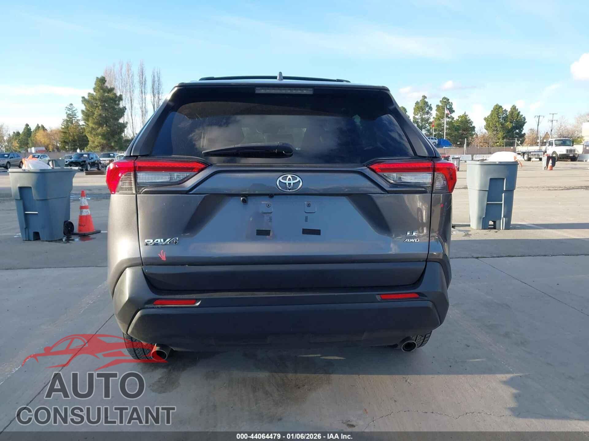 TOYOTA RAV4 2021 - 2T3F1RFVXMC201129