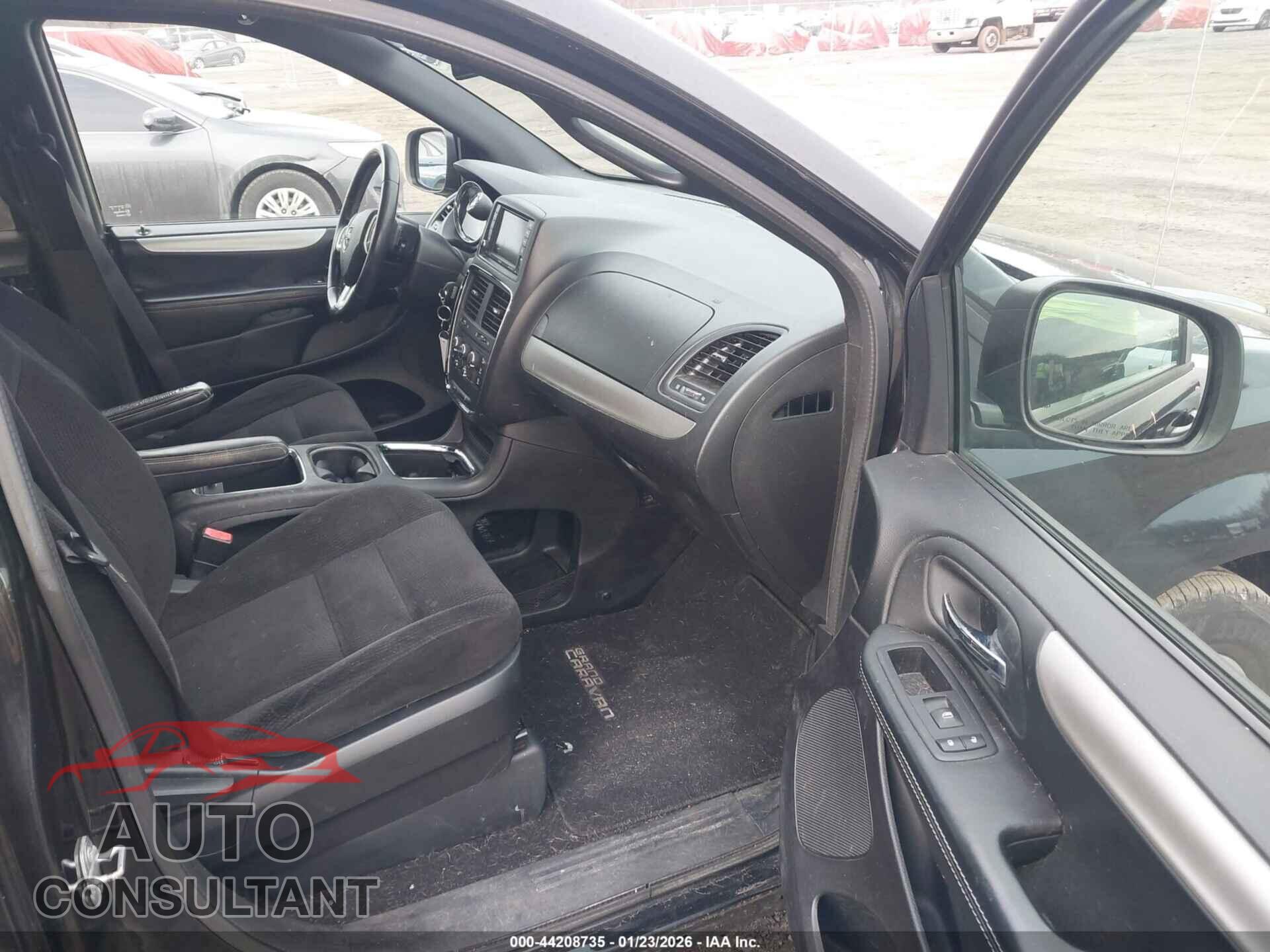 DODGE GRAND CARAVAN 2015 - 2C4RDGCG2FR519045