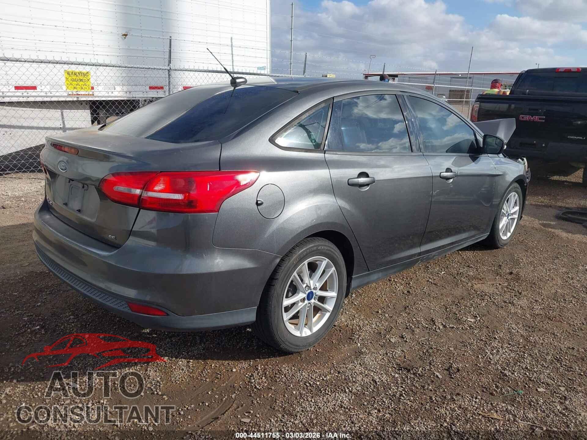 FORD FOCUS 2016 - 1FADP3F21GL391181