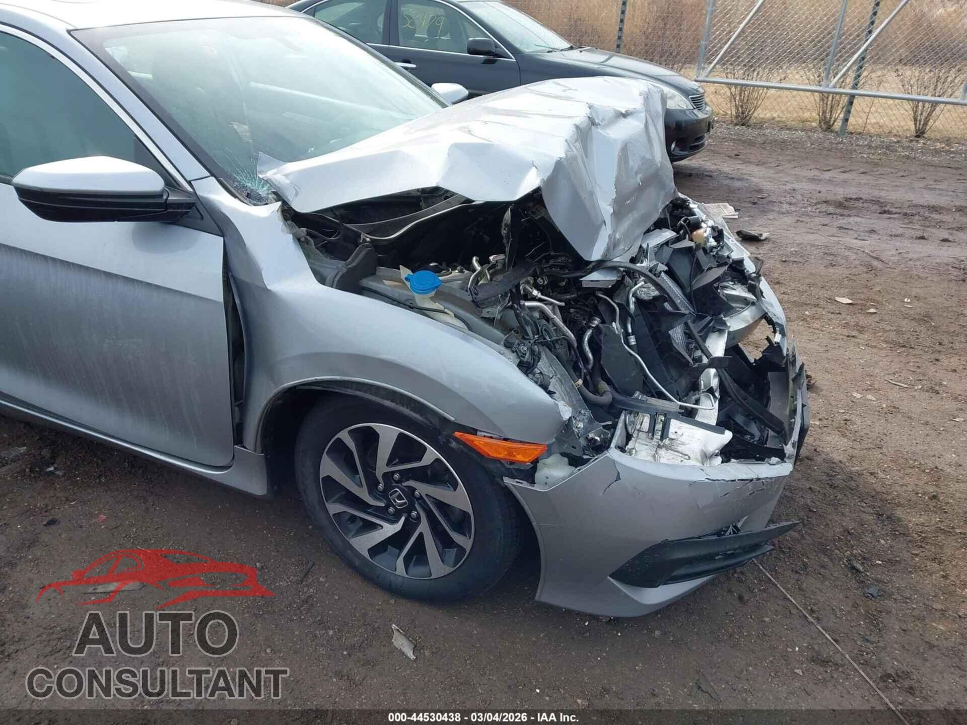 HONDA CIVIC 2016 - 2HGFC4B01GH307061