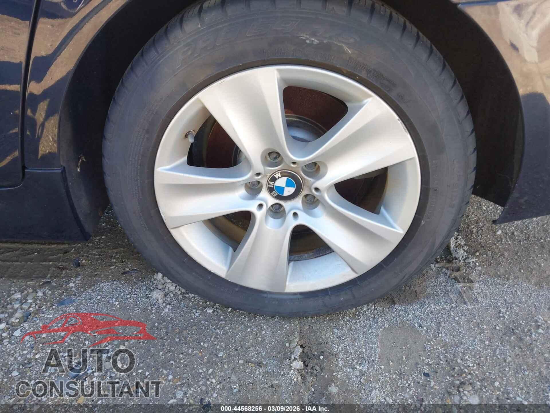 BMW 528I 2012 - WBAXH5C56CDW07543