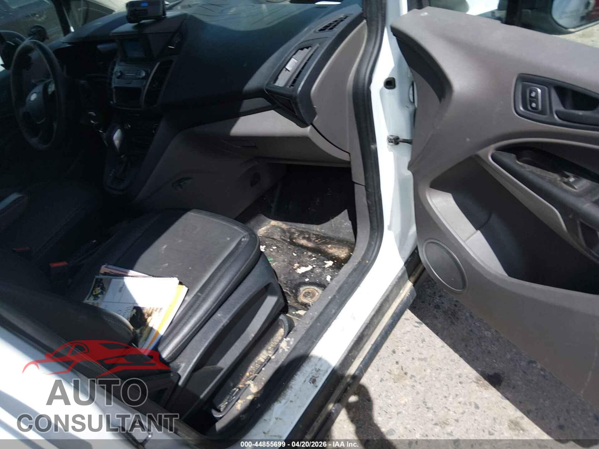 FORD TRANSIT CONNECT 2020 - NM0LS7E27L1438374