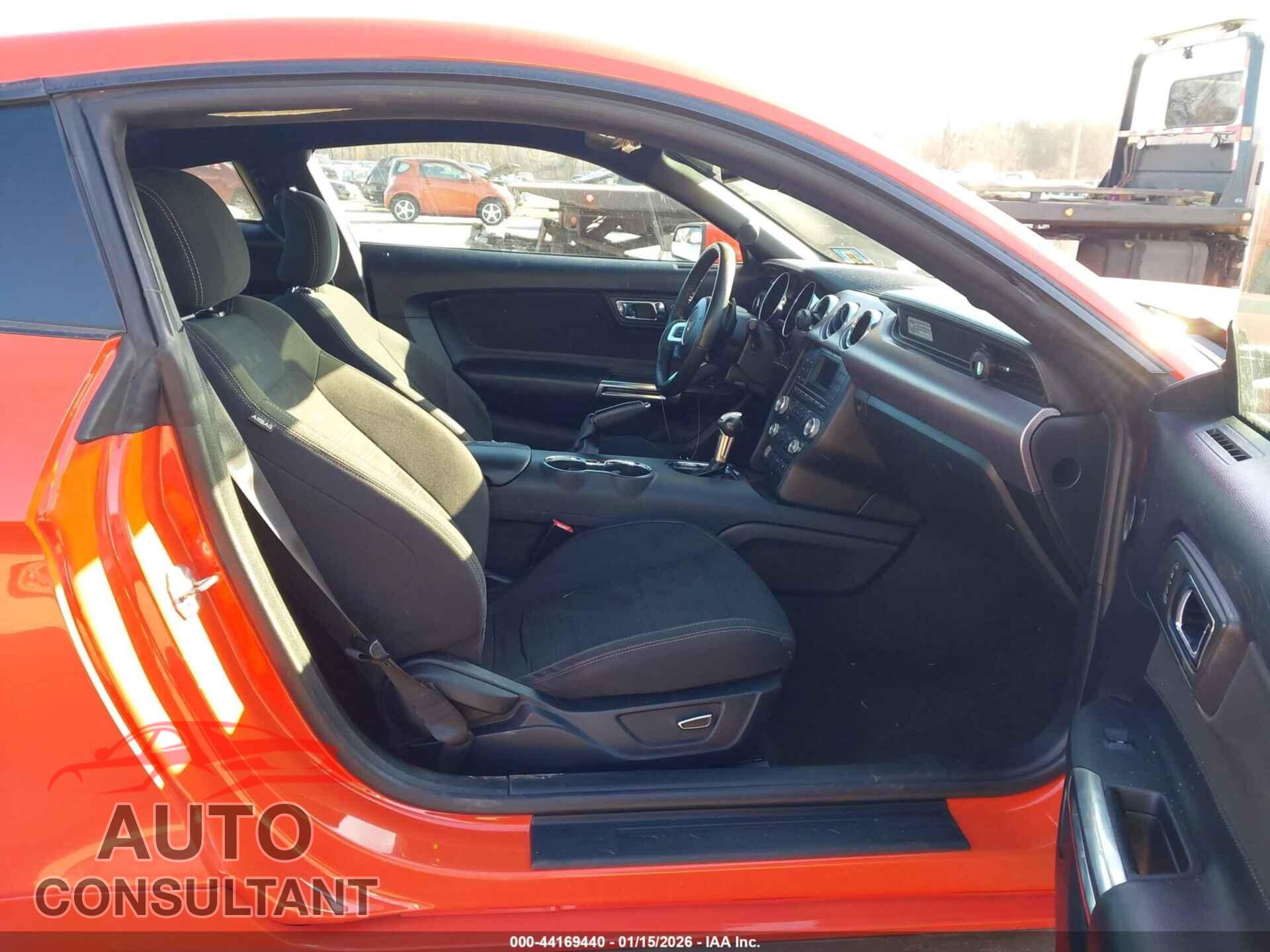 FORD MUSTANG 2015 - 1FA6P8CF0F5331909