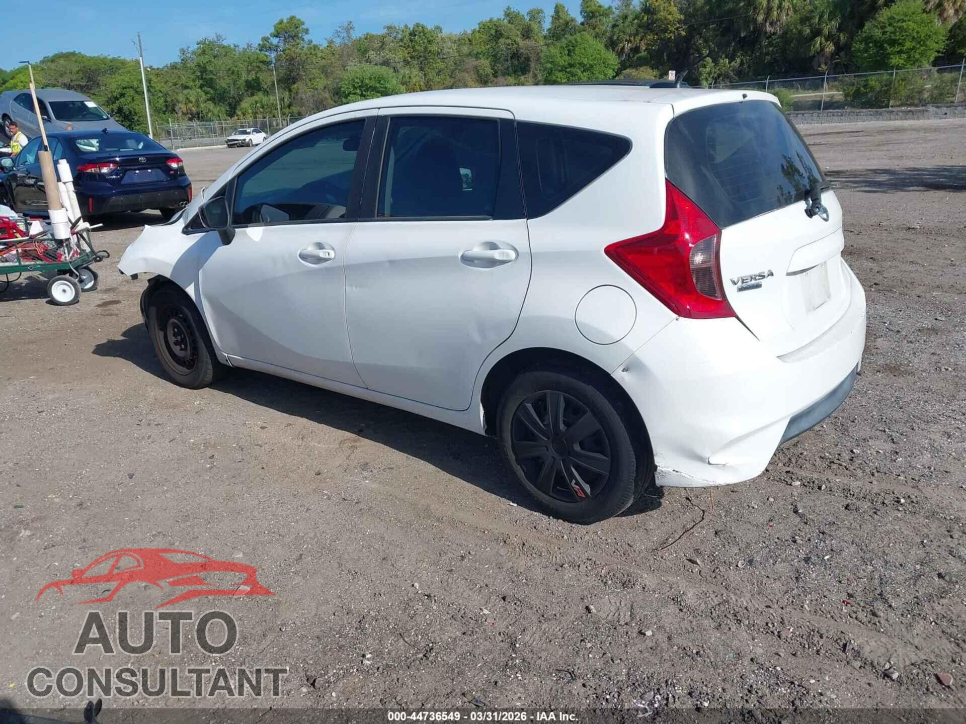 NISSAN VERSA NOTE 2017 - 3N1CE2CP6HL353315