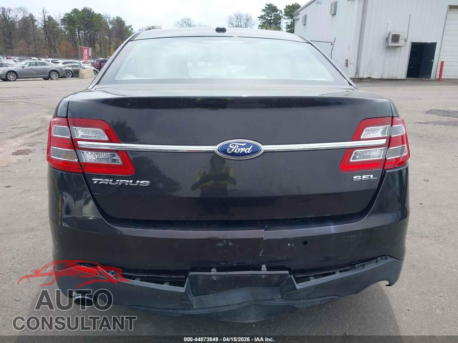 FORD TAURUS 2013 - 1FAHP2E89DG224508