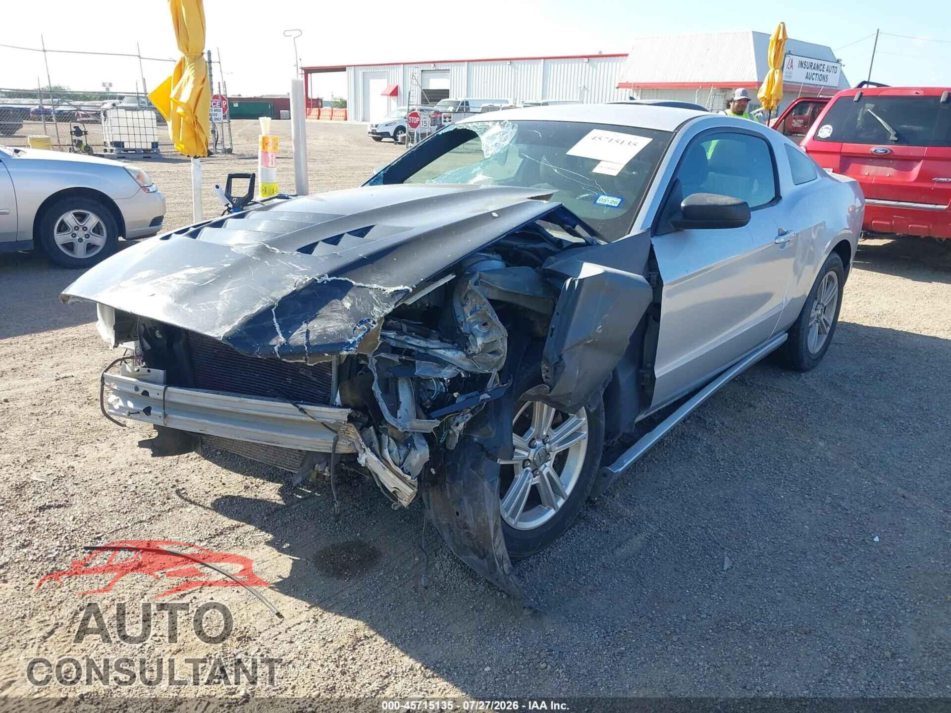 FORD MUSTANG 2014 - 1ZVBP8AM4E5211908