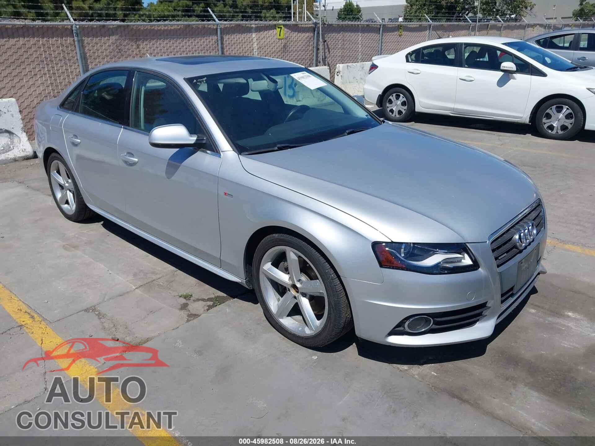 AUDI A4 2012 - WAUFFAFL1CA005526