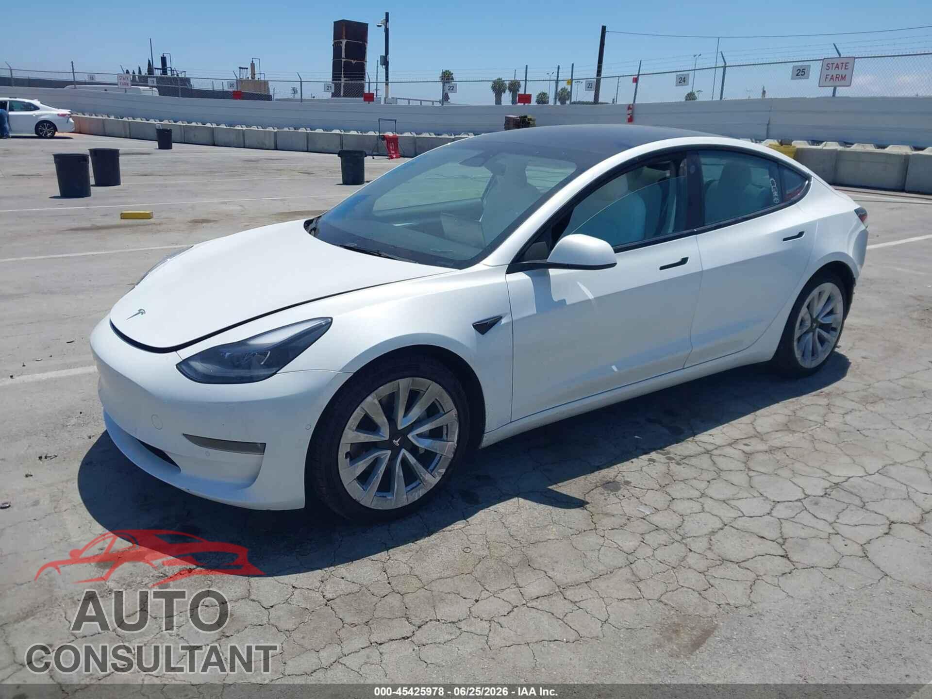 TESLA MODEL 3 2022 - 5YJ3E1EB7NF136231