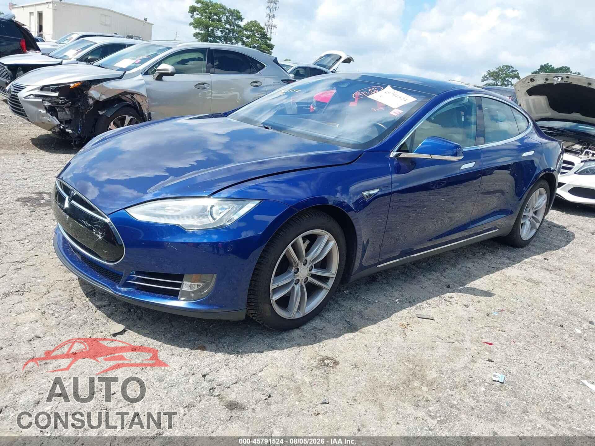 TESLA MODEL S 2016 - 5YJSA1E20GF121936