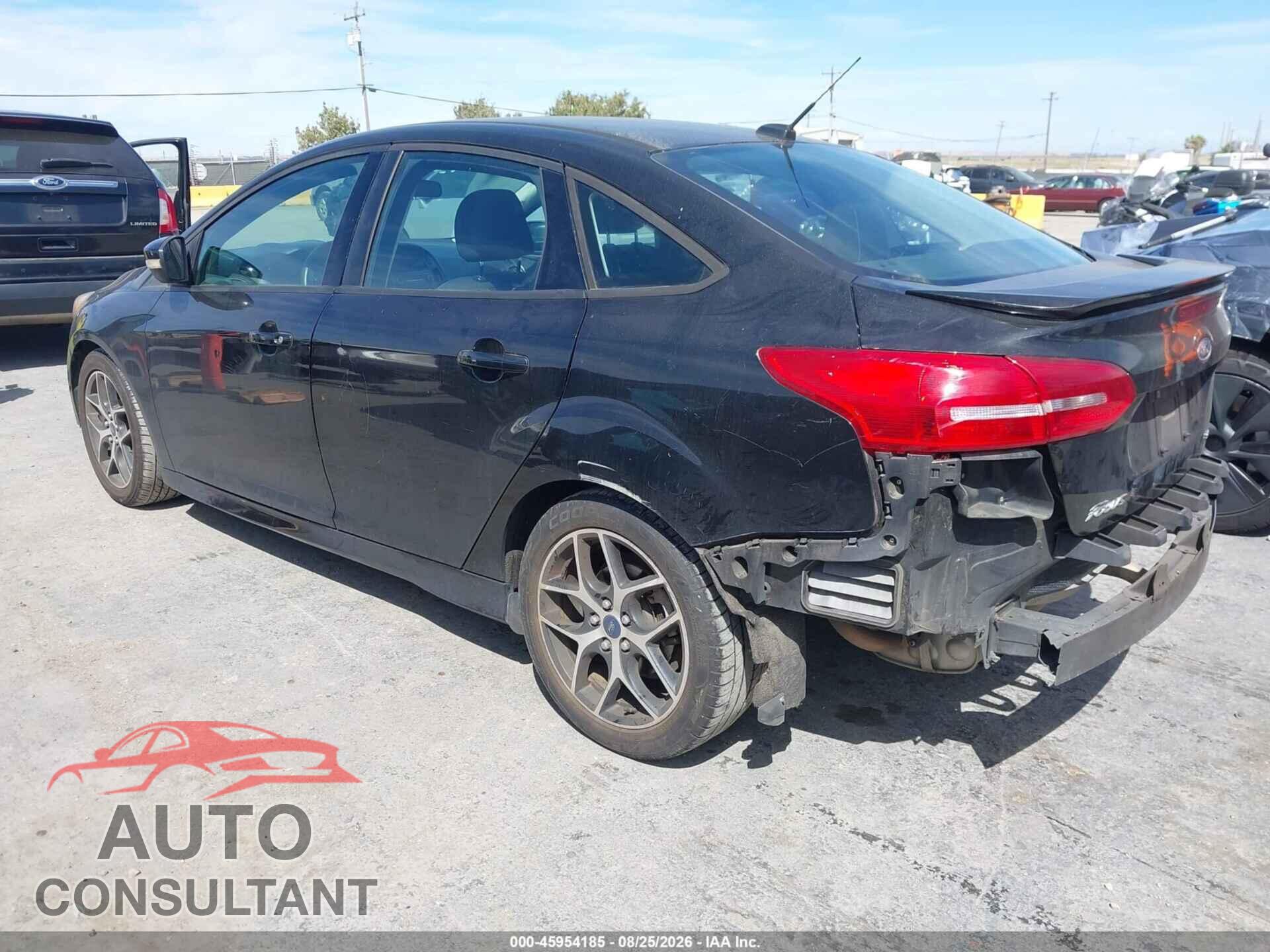 FORD FOCUS 2015 - 1FADP3F29FL241592