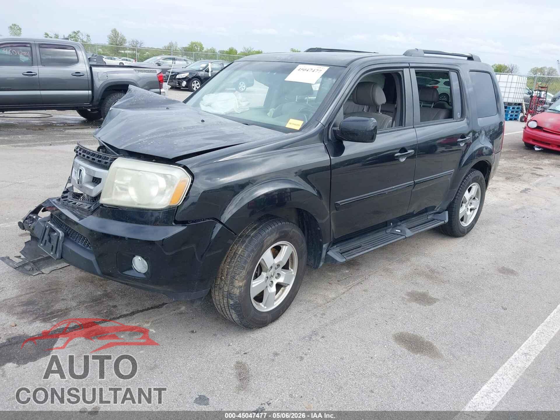 HONDA PILOT 2011 - 5FNYF3H50BB039940