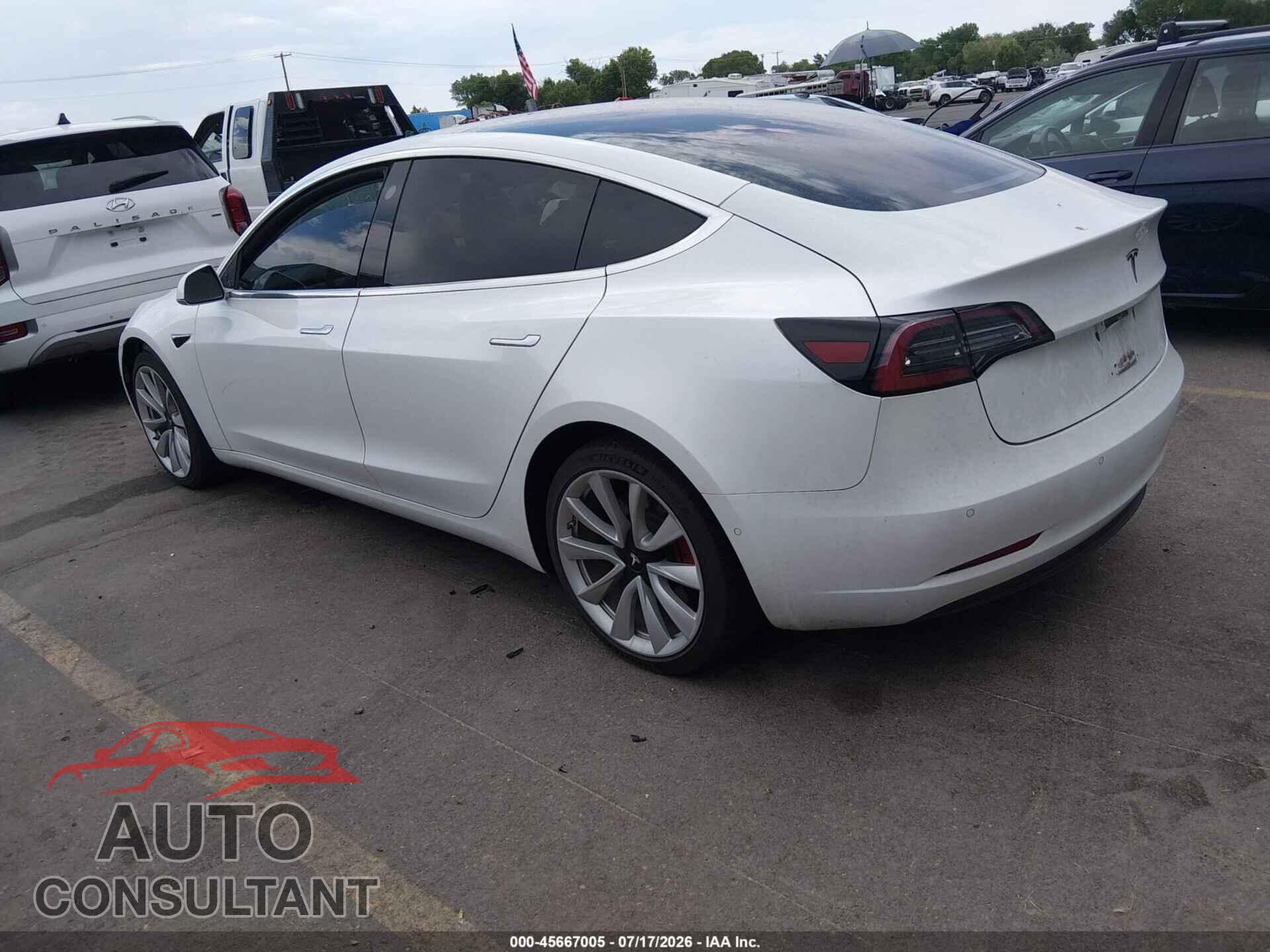 TESLA MODEL 3 2018 - 5YJ3E1EA1JF052424