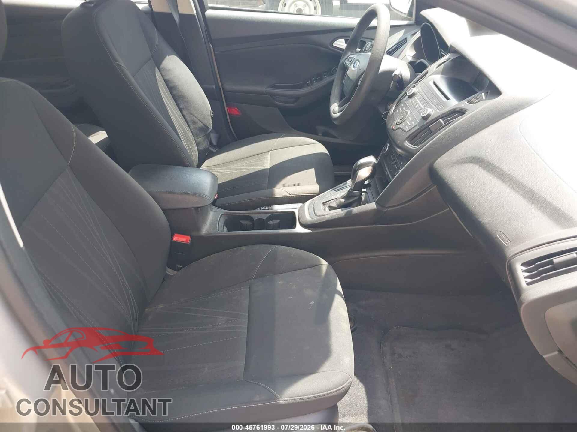 FORD FOCUS 2016 - 1FADP3F2XGL365940