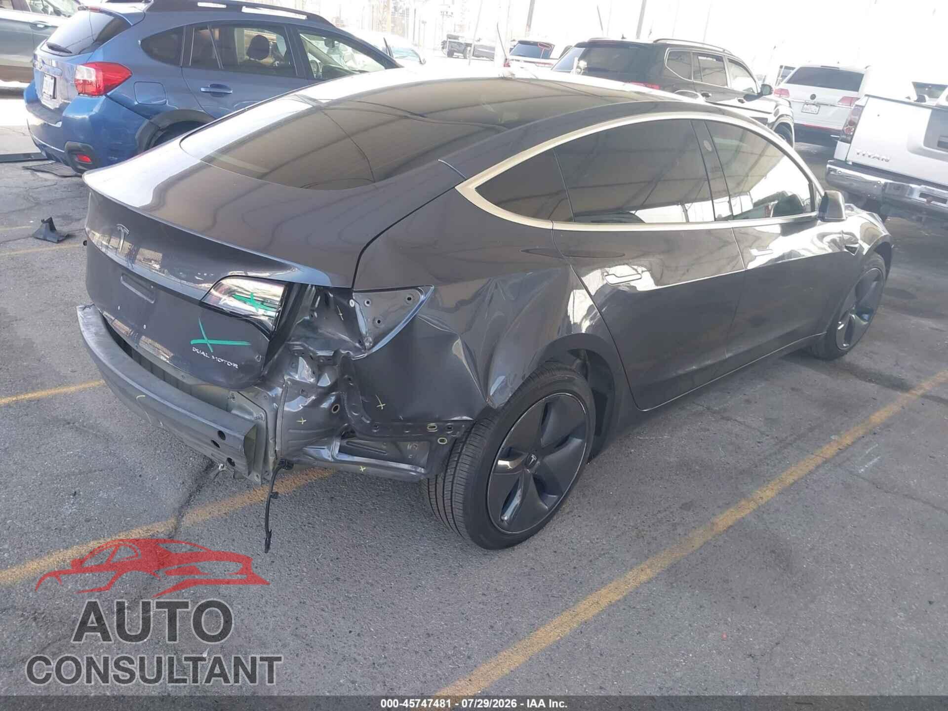 TESLA MODEL 3 2018 - 5YJ3E1EB9JF085650