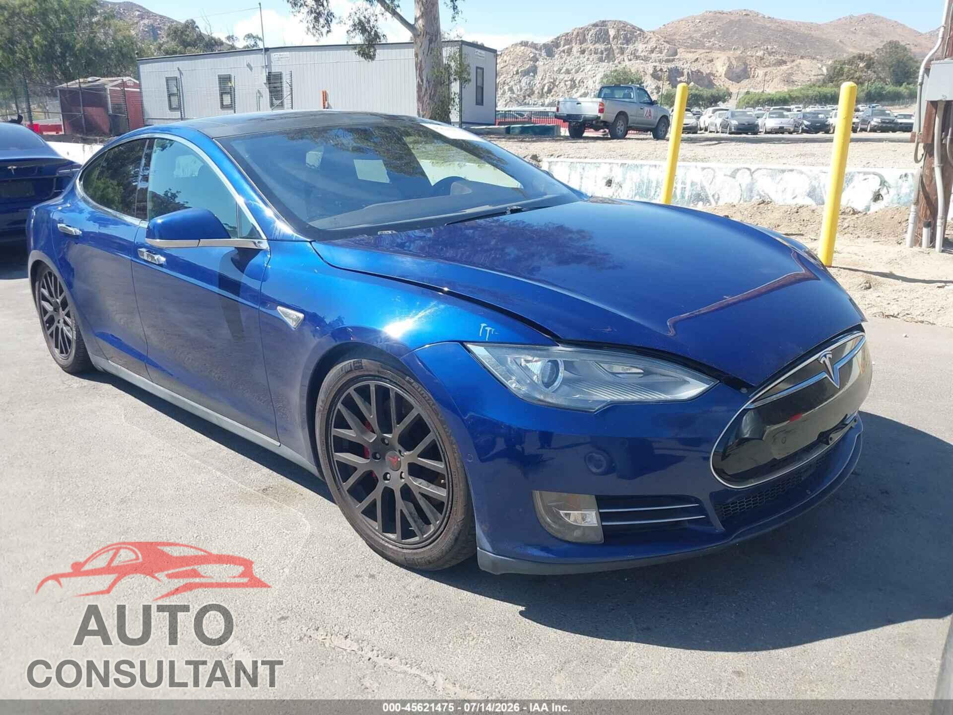 TESLA MODEL S 2015 - 5YJSA1E4XFF102181