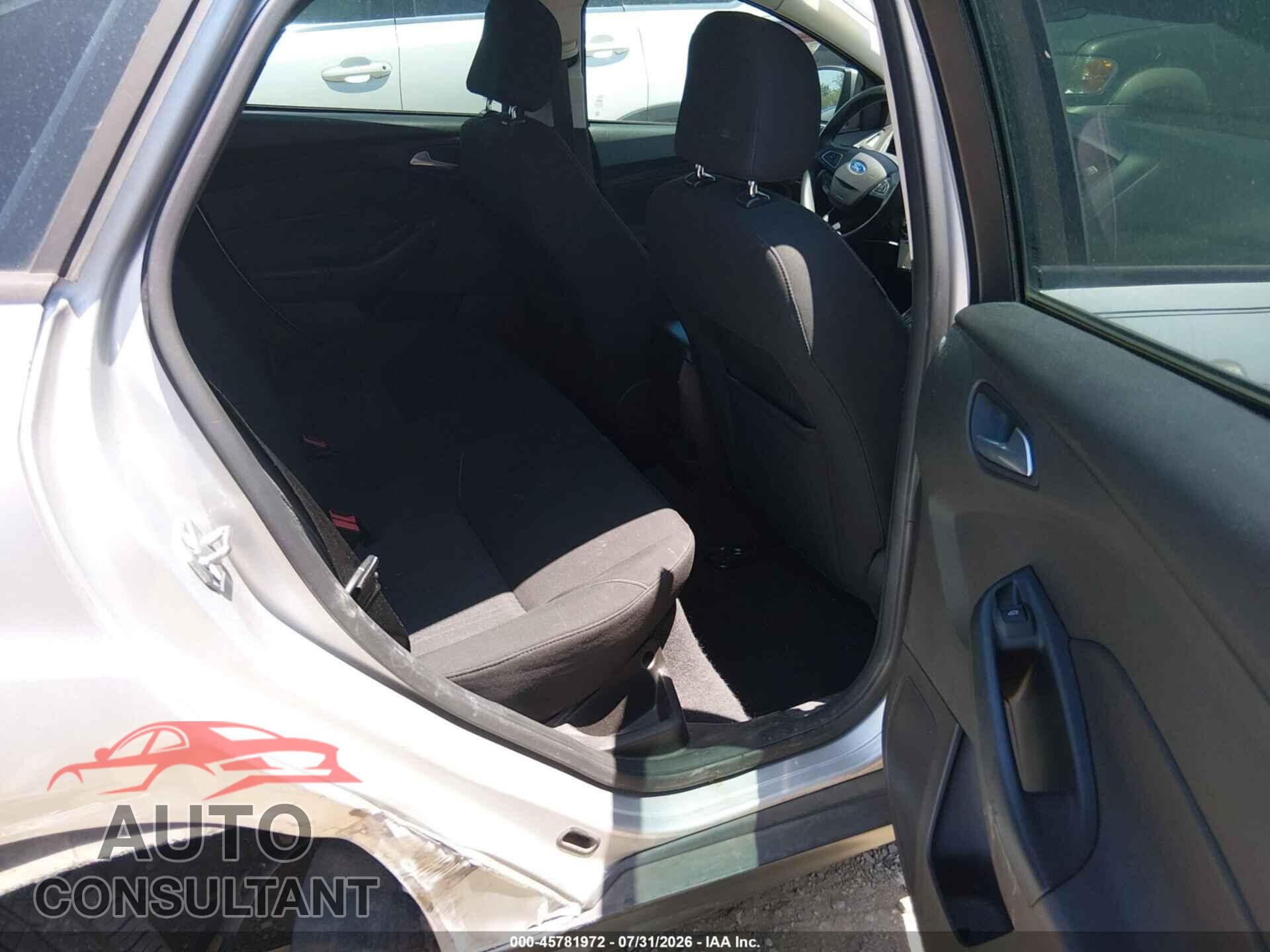 FORD FOCUS 2016 - 1FADP3F24GL284321