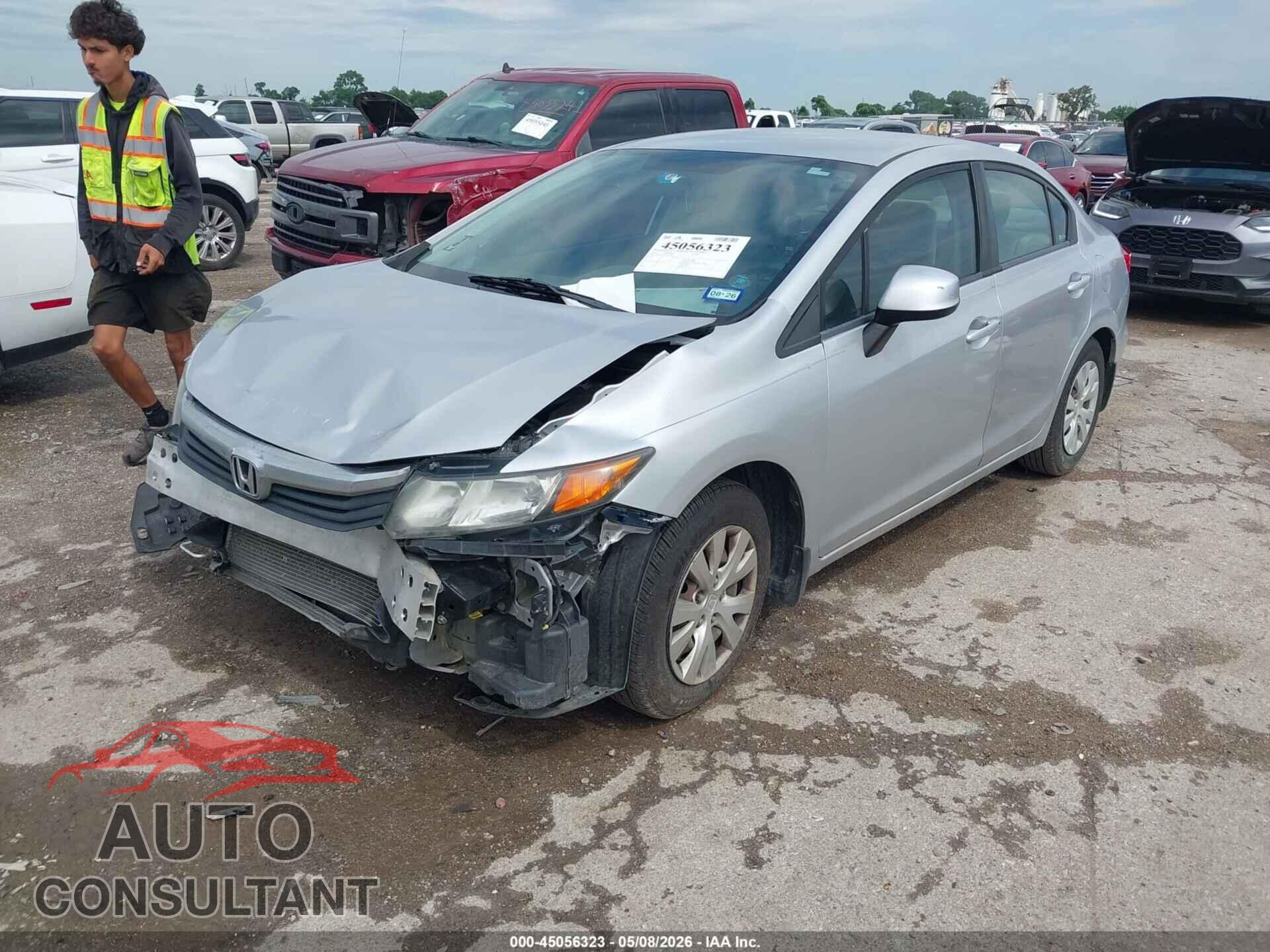 HONDA CIVIC 2012 - 2HGFB2F52CH563281
