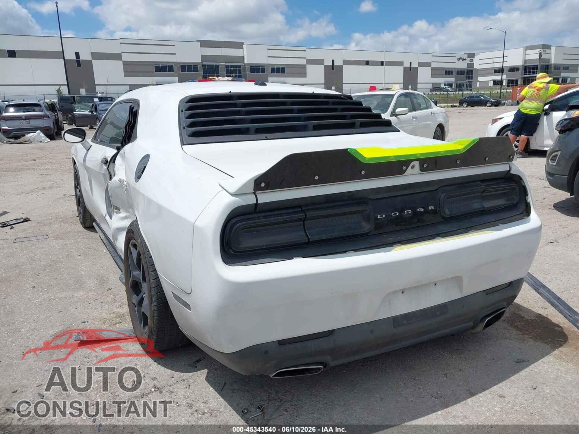 DODGE CHALLENGER 2015 - 2C3CDZAG8FH861680