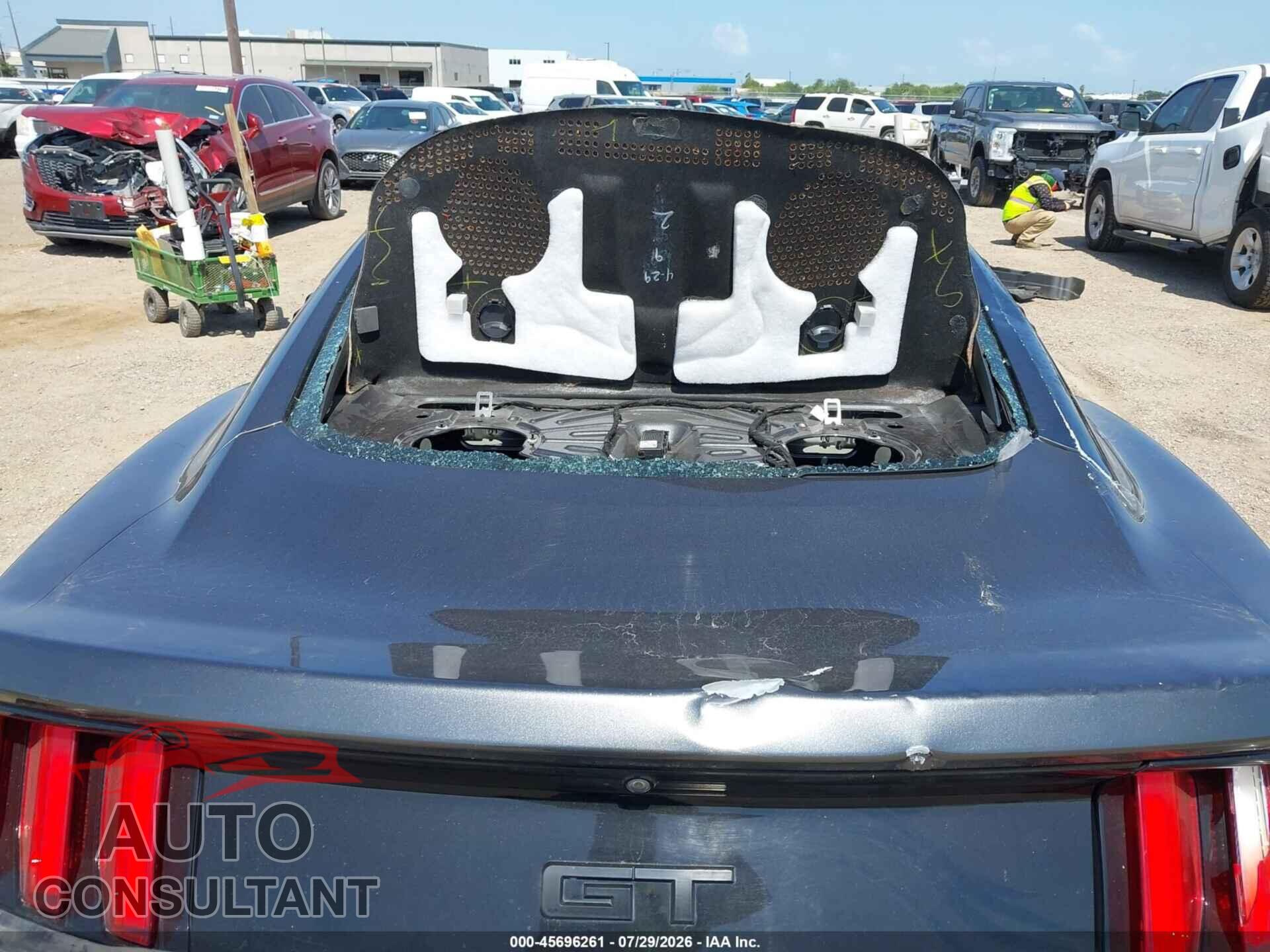 FORD MUSTANG 2017 - 1FA6P8CF5H5329480