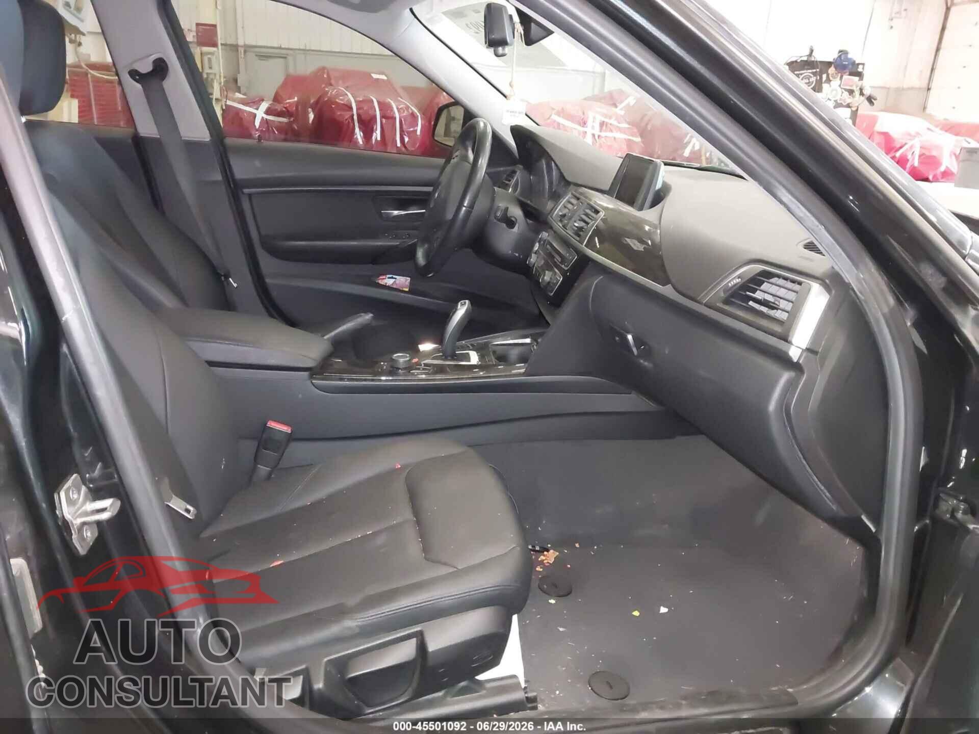 BMW 320I 2017 - WBA8A3C56HK691394