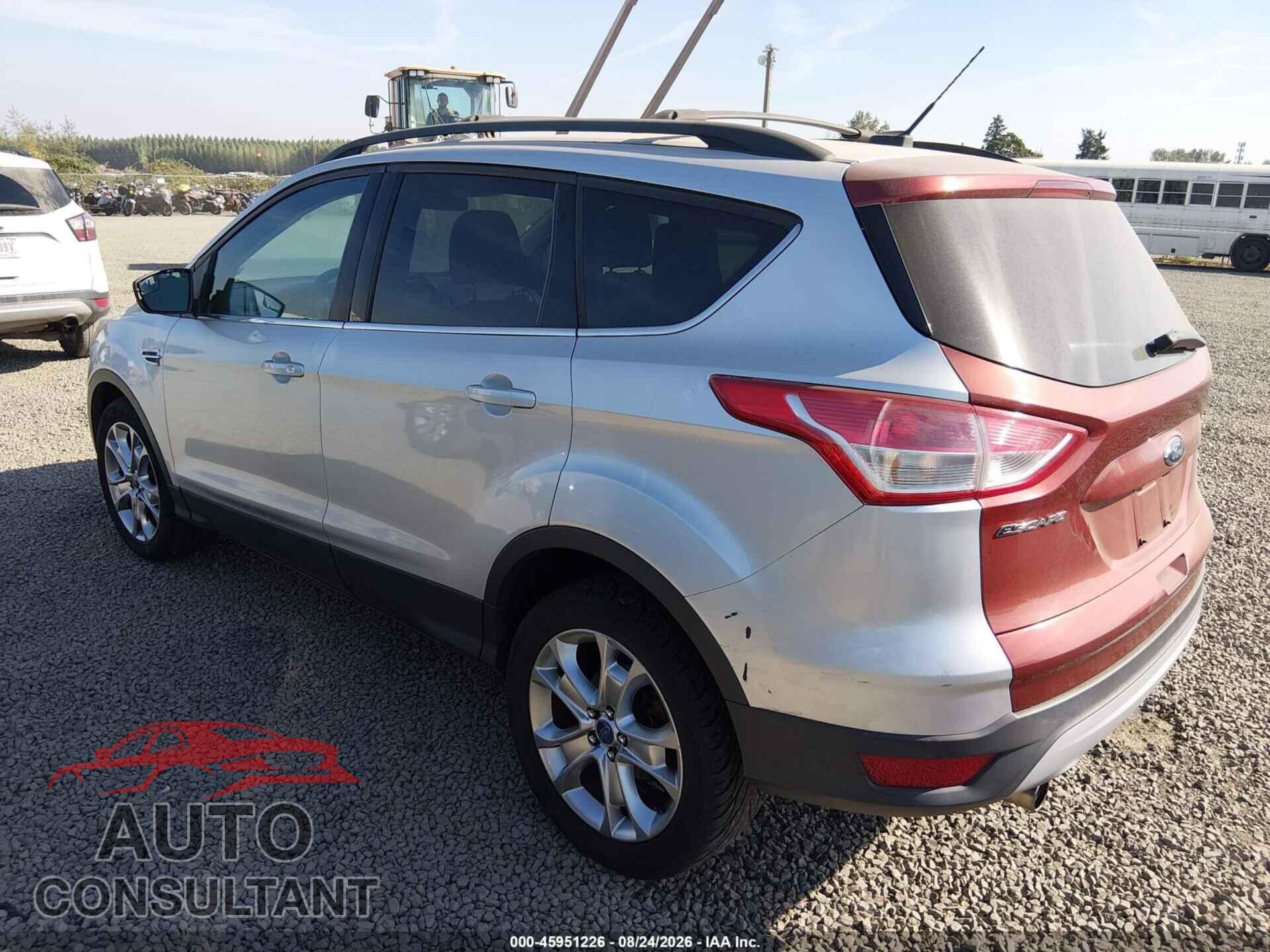 FORD ESCAPE 2013 - 1FMCU9GX4DUA01882