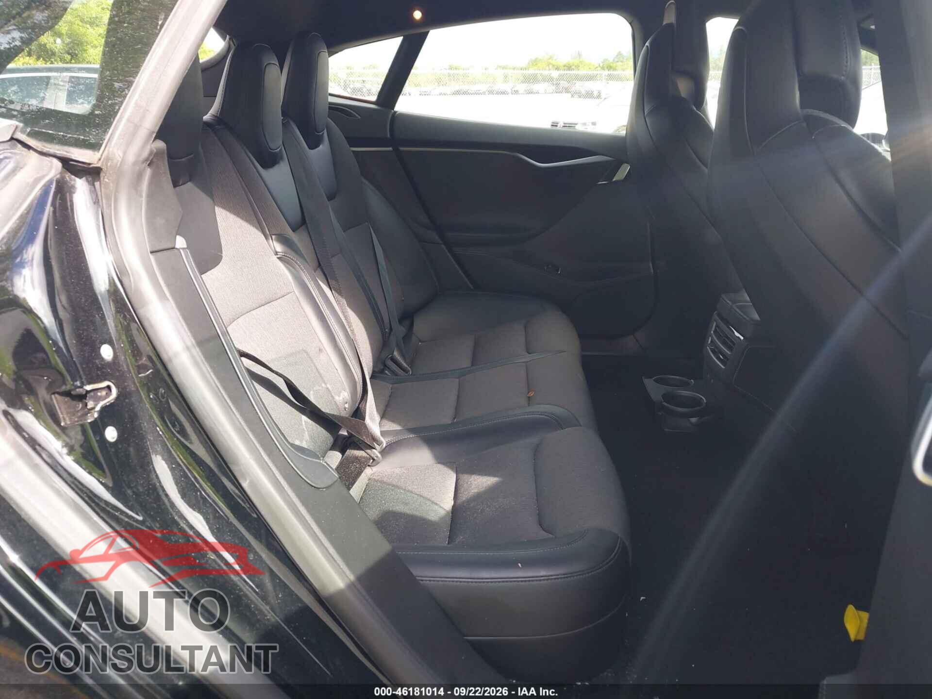 TESLA MODEL S 2018 - 5YJSA1E20JF265560