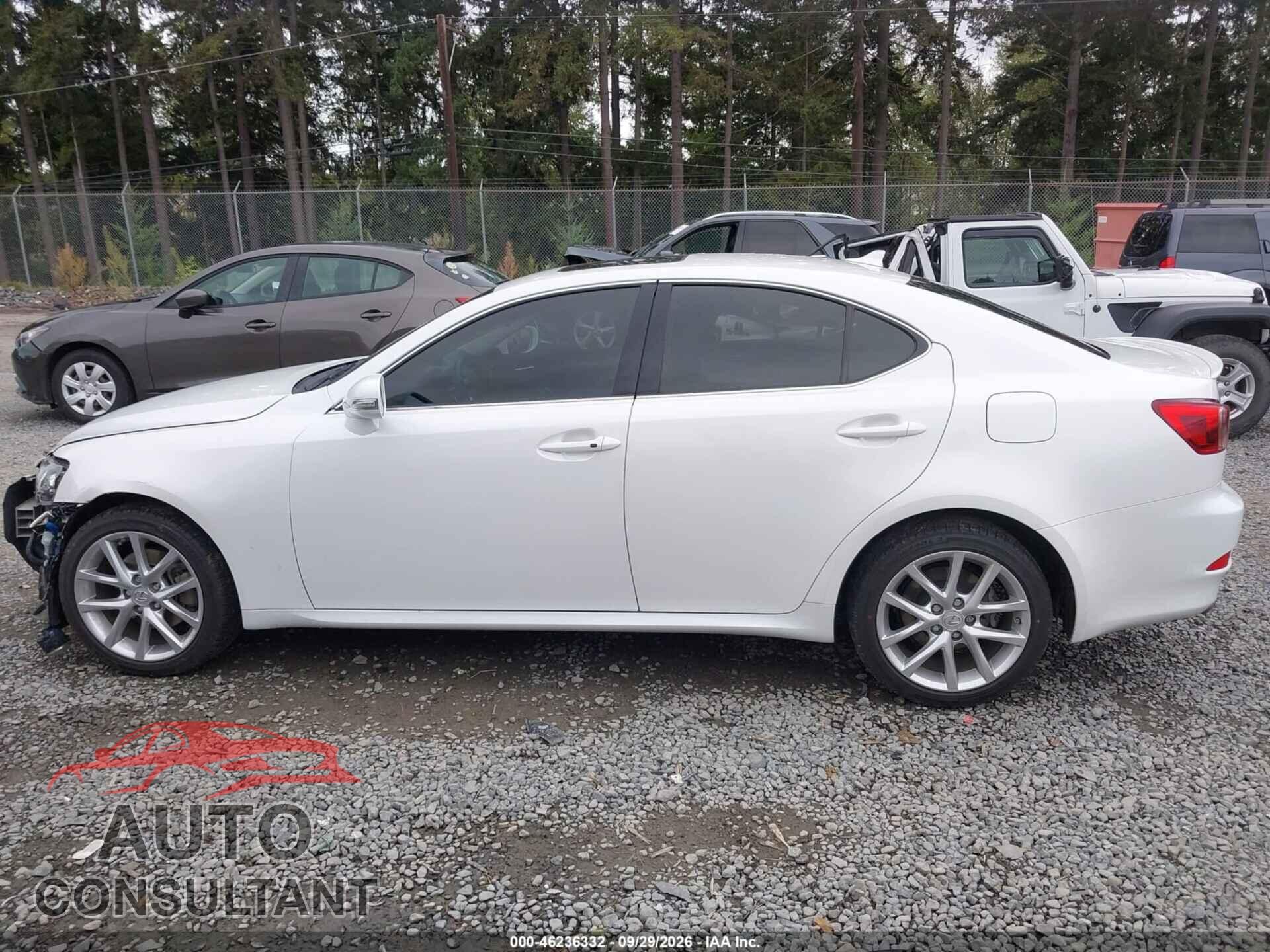 LEXUS IS 250 2011 - JTHCF5C26B5045650