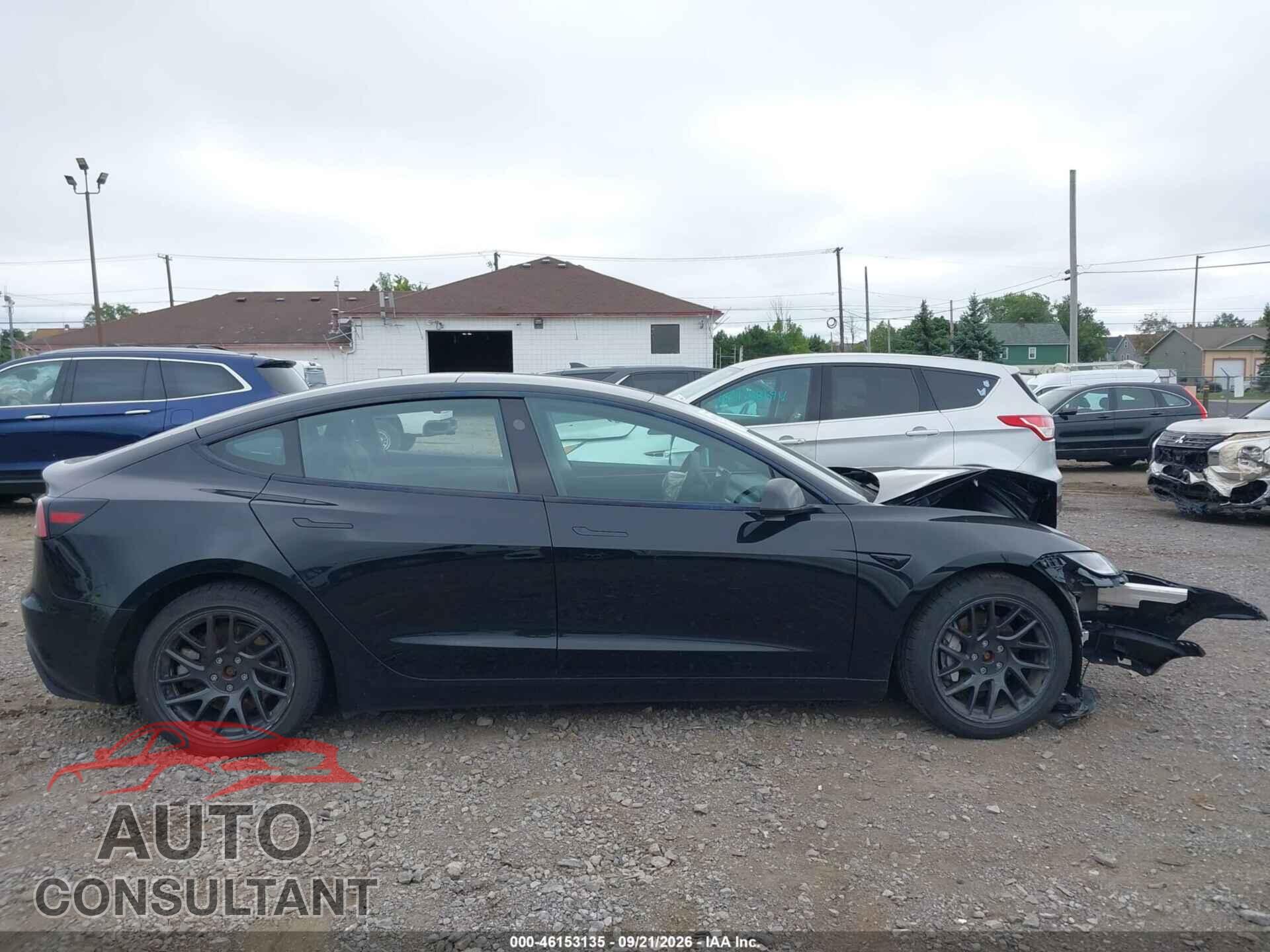 TESLA MODEL 3 2024 - 5YJ3E1EBXRF754794