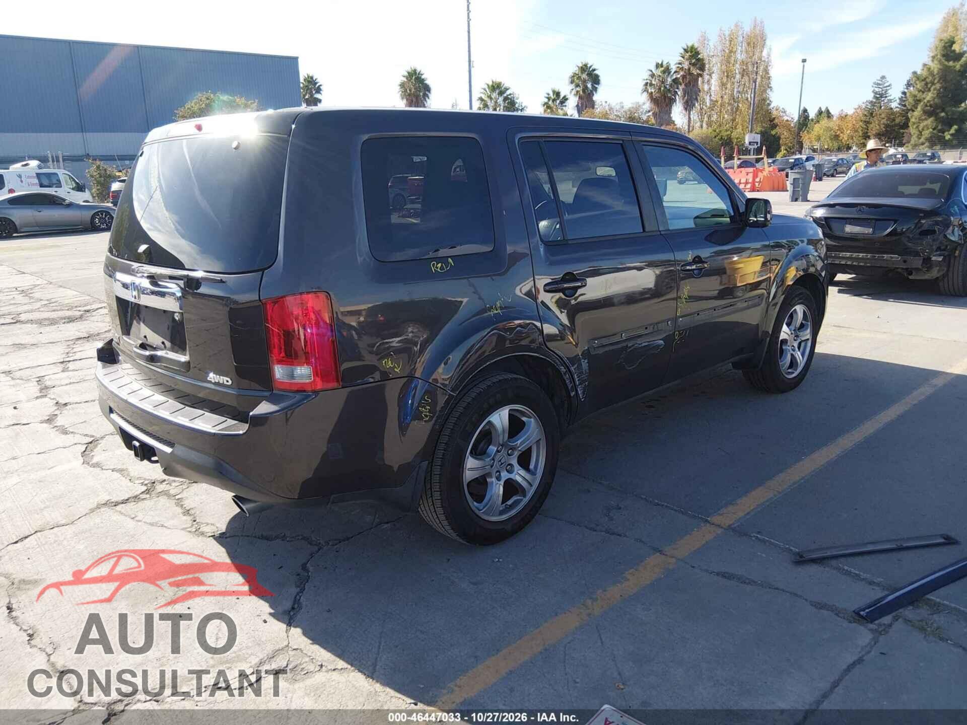 HONDA PILOT 2013 - 5FNYF4H46DB009017
