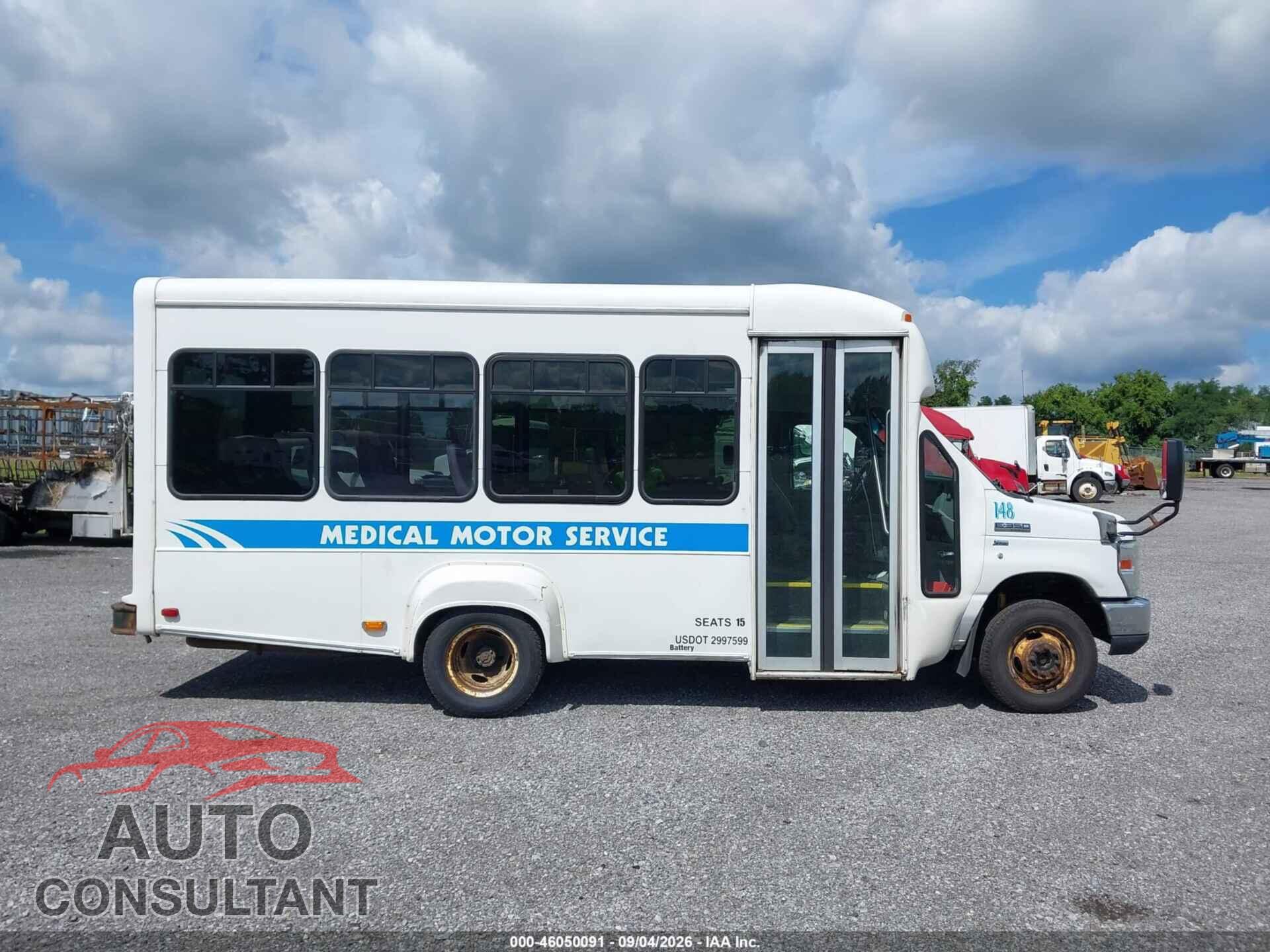 FORD E-350 CUTAWAY 2013 - 1FDEE3FL8DDA05886