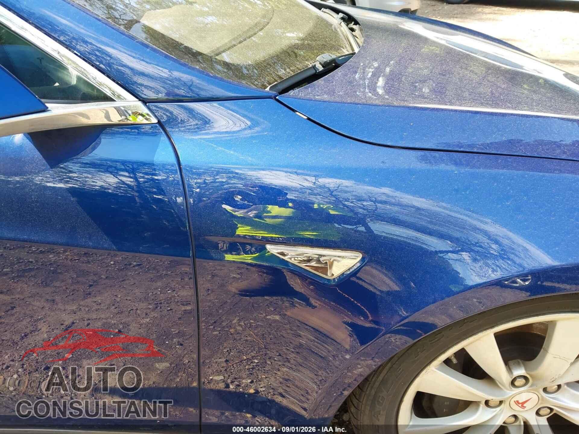 TESLA MODEL S 2016 - 5YJSA1E27GF136529