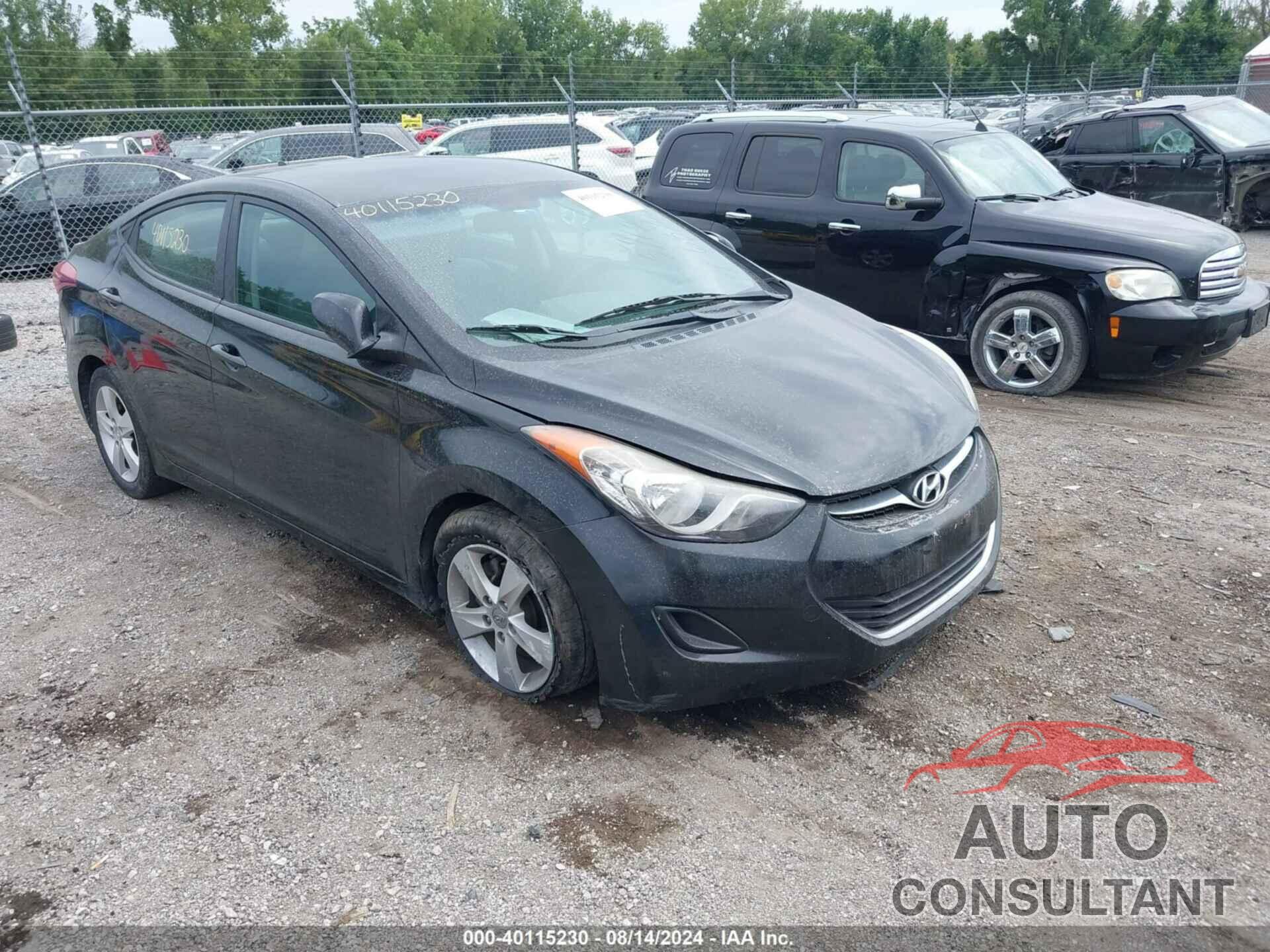 HYUNDAI ELANTRA 2011 - KMHDH4AE7BU105914