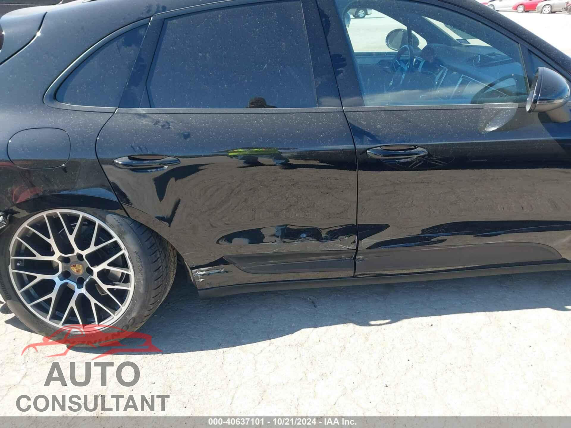 PORSCHE MACAN 2018 - WP1AA2A54JLB22656