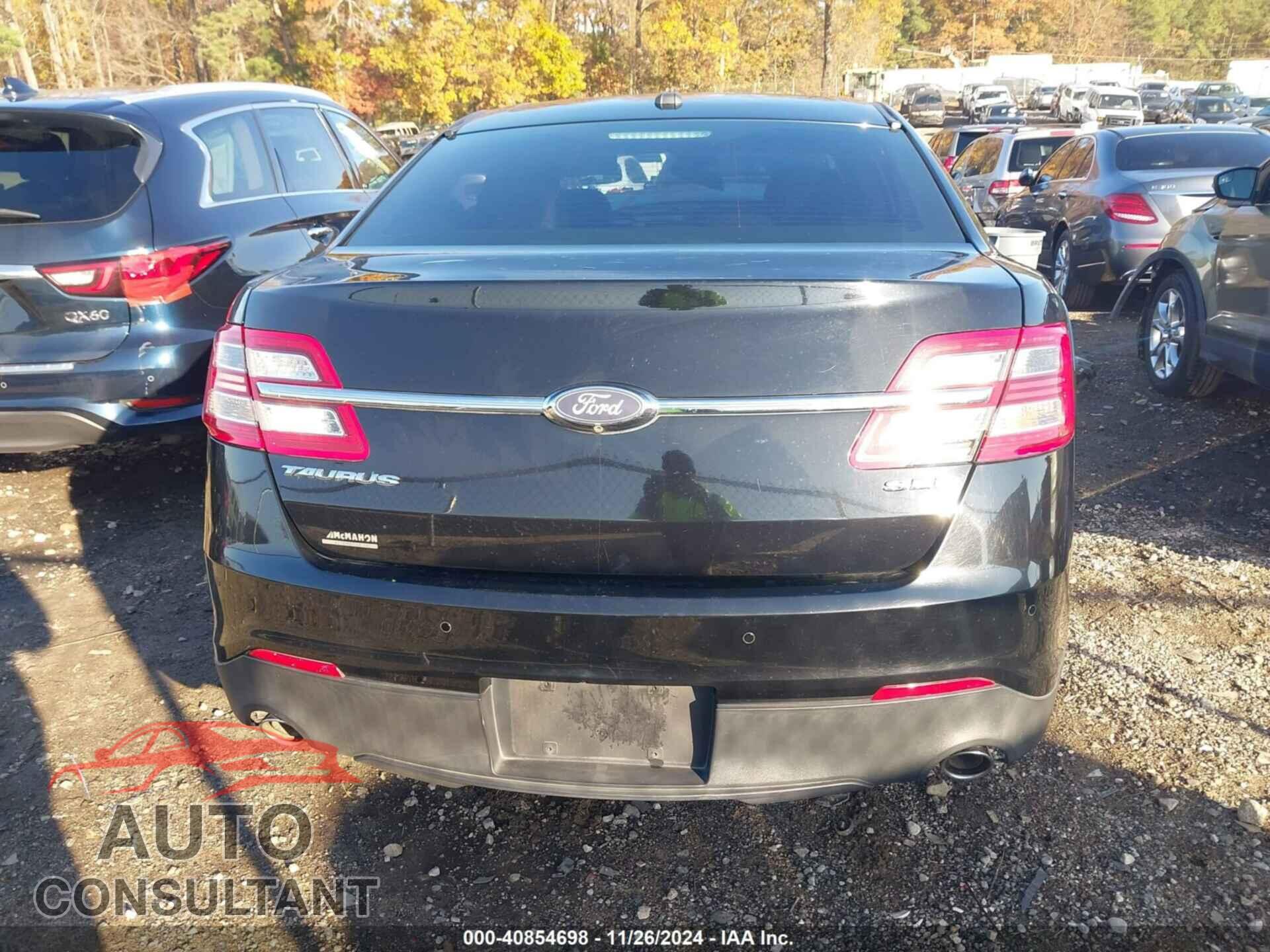 FORD TAURUS 2016 - 1FAHP2E85GG155143