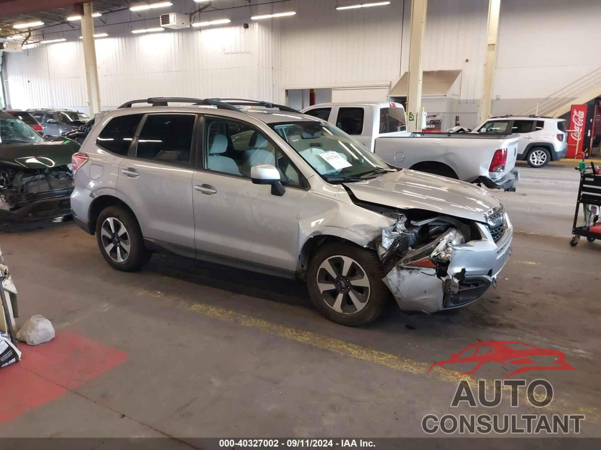 SUBARU FORESTER 2017 - JF2SJAEC2HH413230