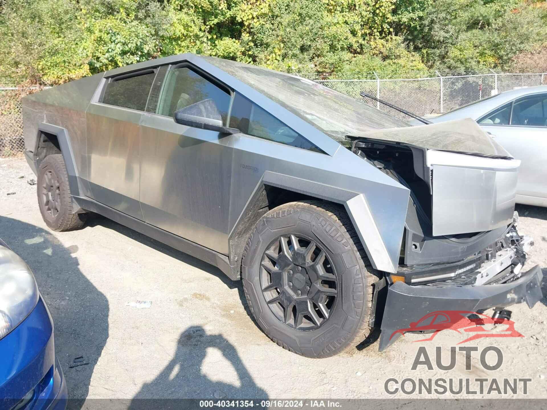 TESLA CYBERTRUCK 2024 - 7G2CEHED6RA005124