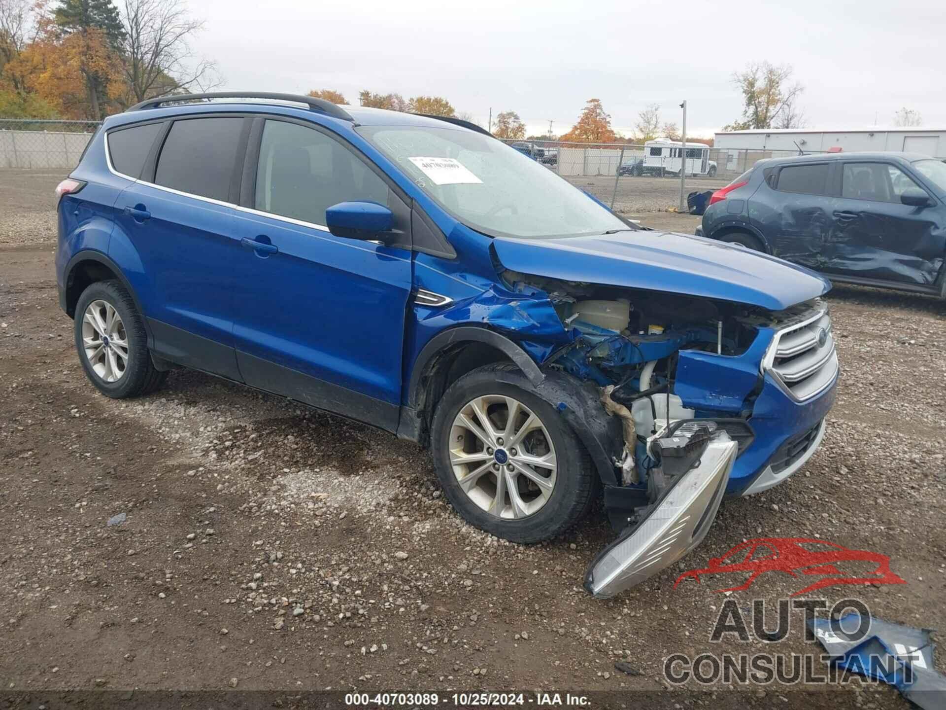 FORD ESCAPE 2017 - 1FMCU9G93HUD92708