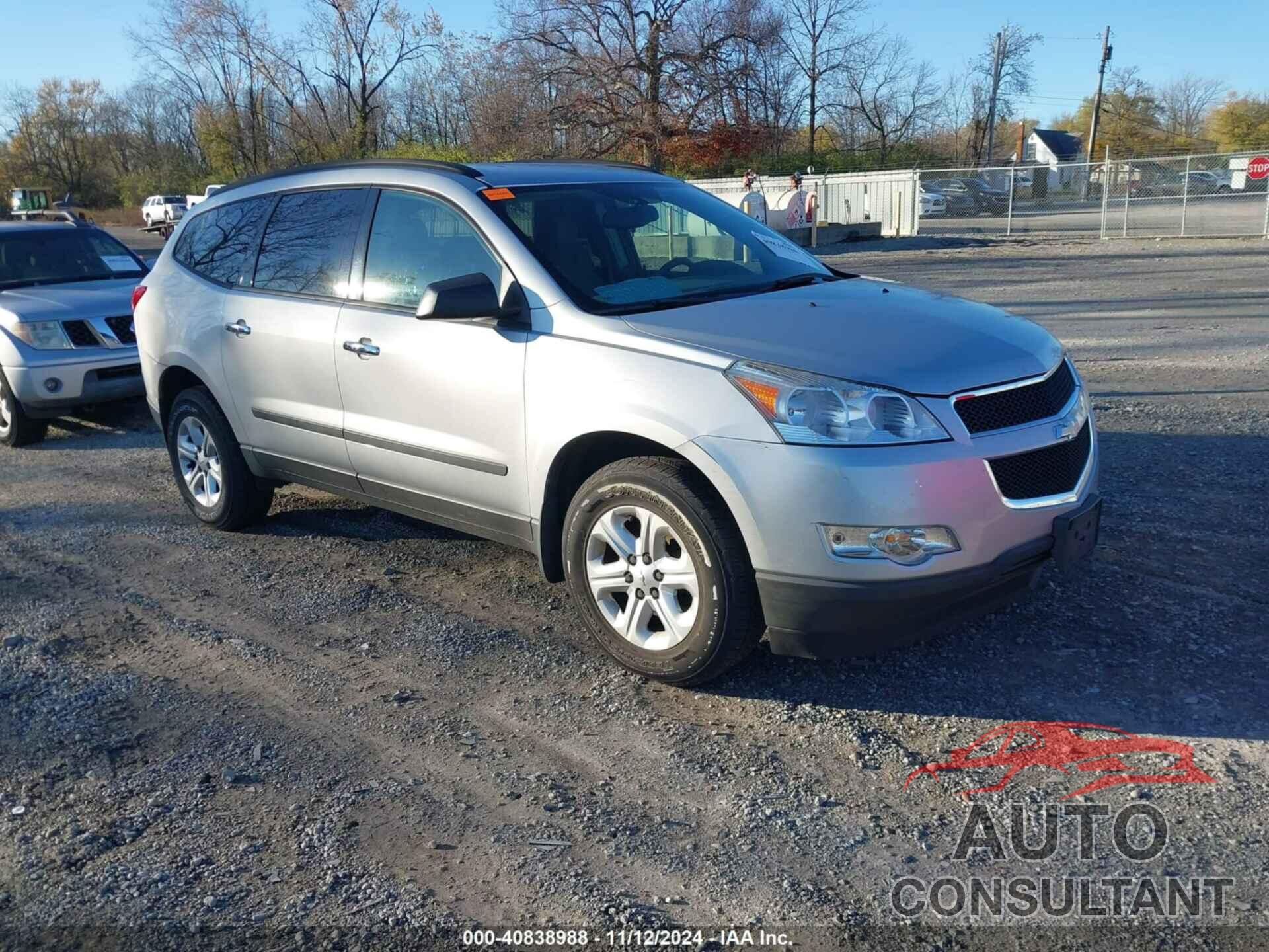 CHEVROLET TRAVERSE 2012 - 1GNKREED8CJ210309