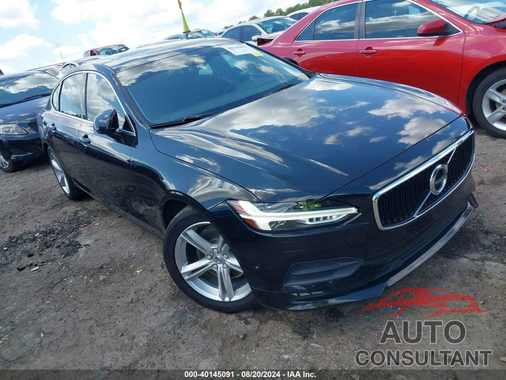 VOLVO S90 2018 - LVY982AK6JP029158