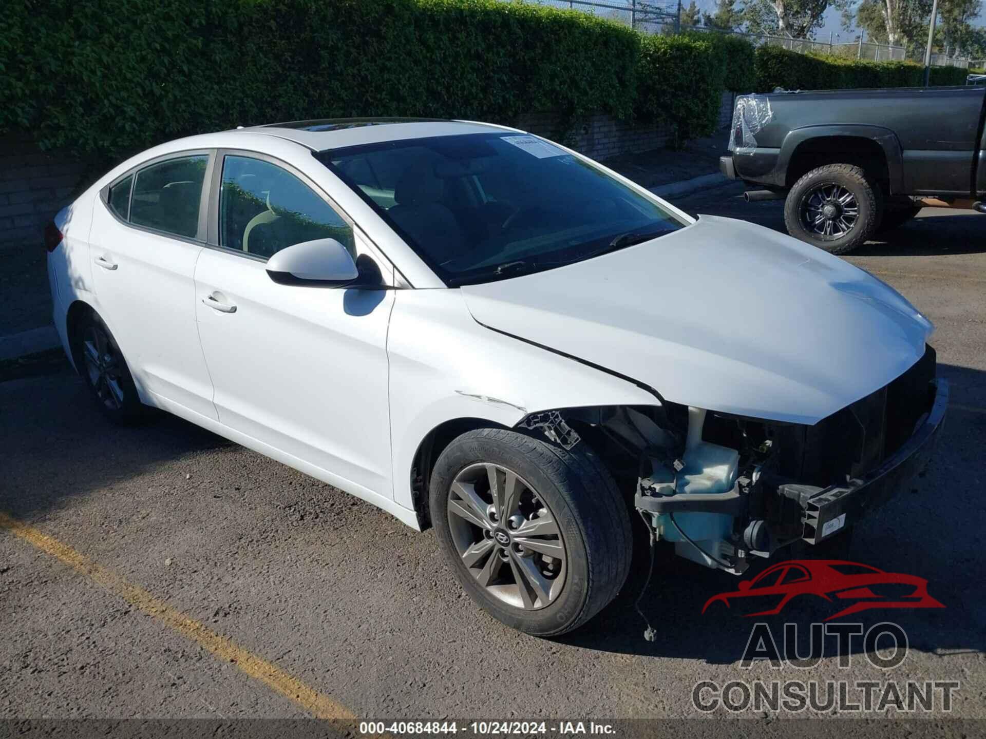 HYUNDAI ELANTRA 2018 - 5NPD84LF4JH372219